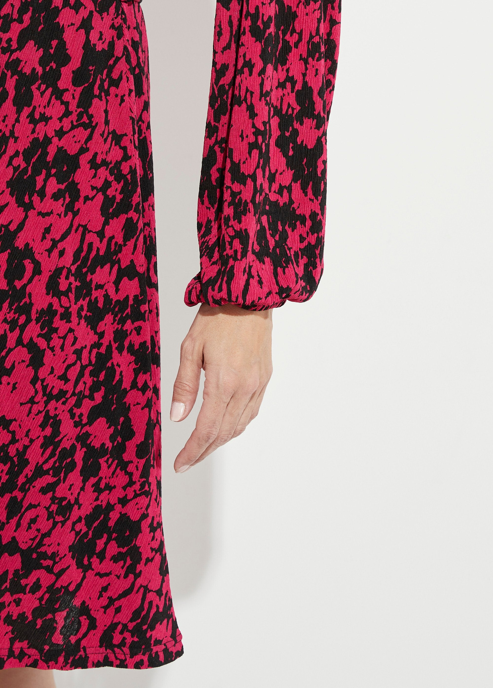 Wikkeljurk_met_tachisteprint_Noir_et_fuchsia_DE3_slim