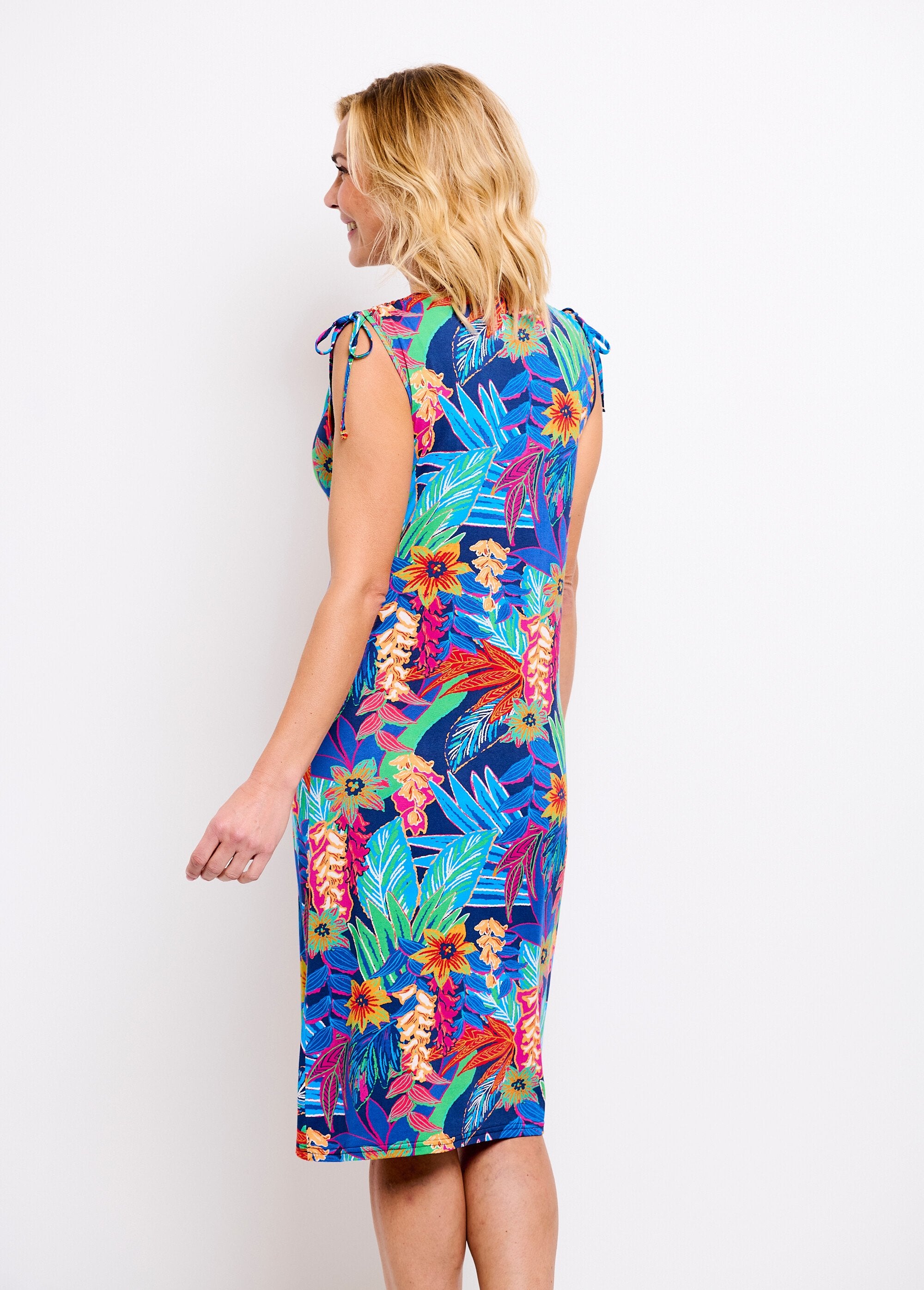 Korte_tankjurk_met_tropische_bloemen_Bleu_et_rouge_DO1_slim