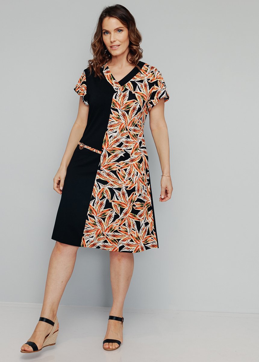 Edele_gebreide_jurk_Noir_et_corail_FA1_slim