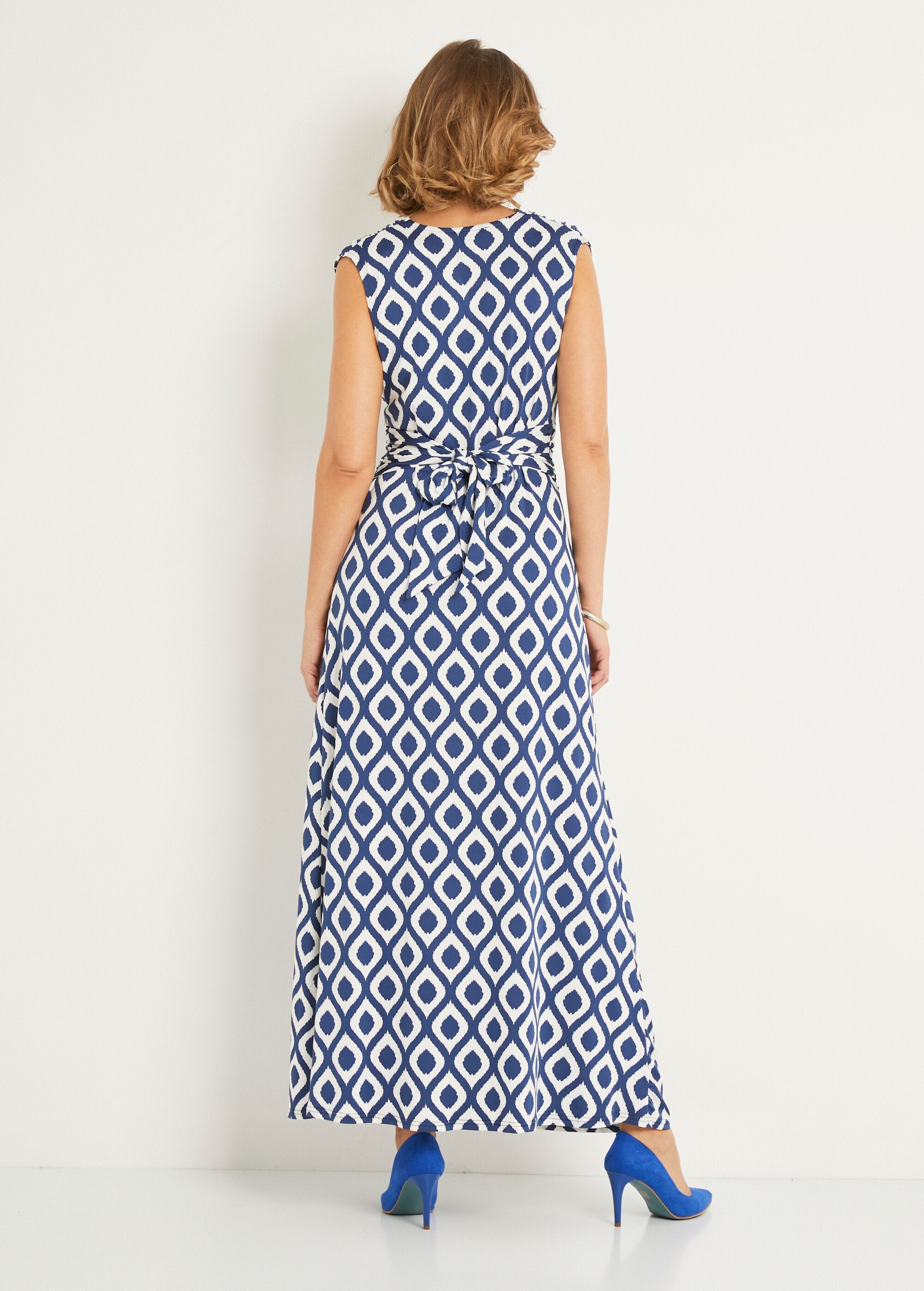 Gathered_V-hals_maxi_jurk_Blauw_en_wit_DO1_slim