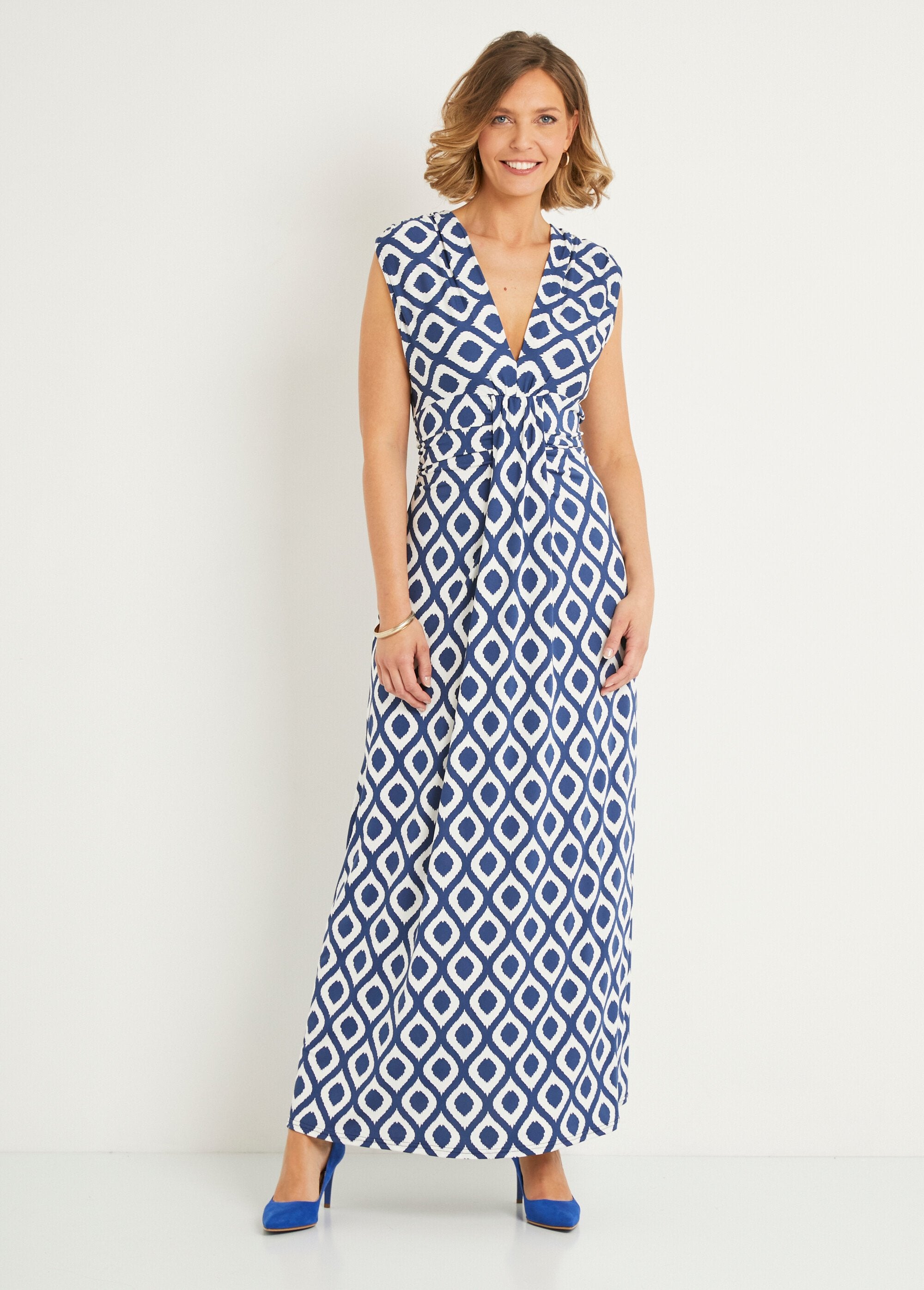 Gathered_V-hals_maxi_jurk_Blauw_en_wit_FA1_slim