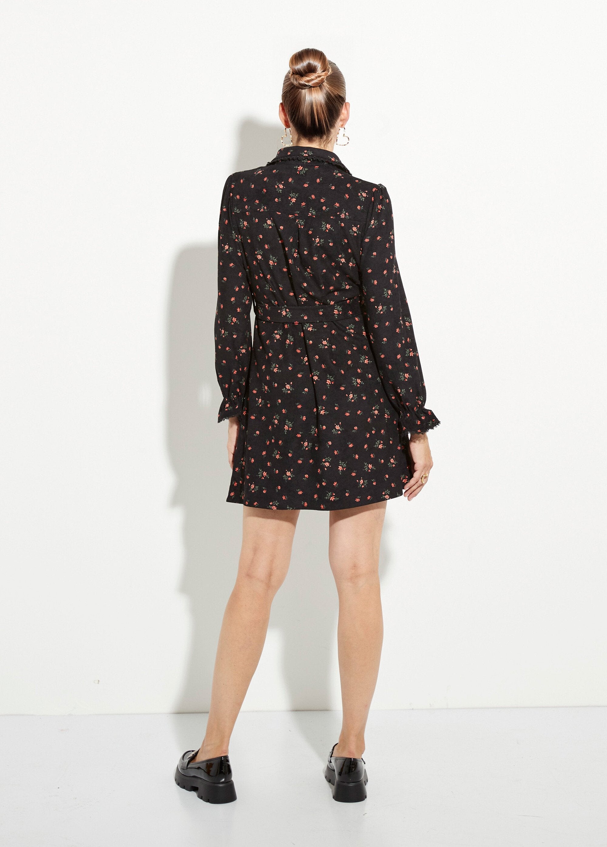 Fluwelen_jurk_met_rozenprint_Noir_imprime__DO1_slim