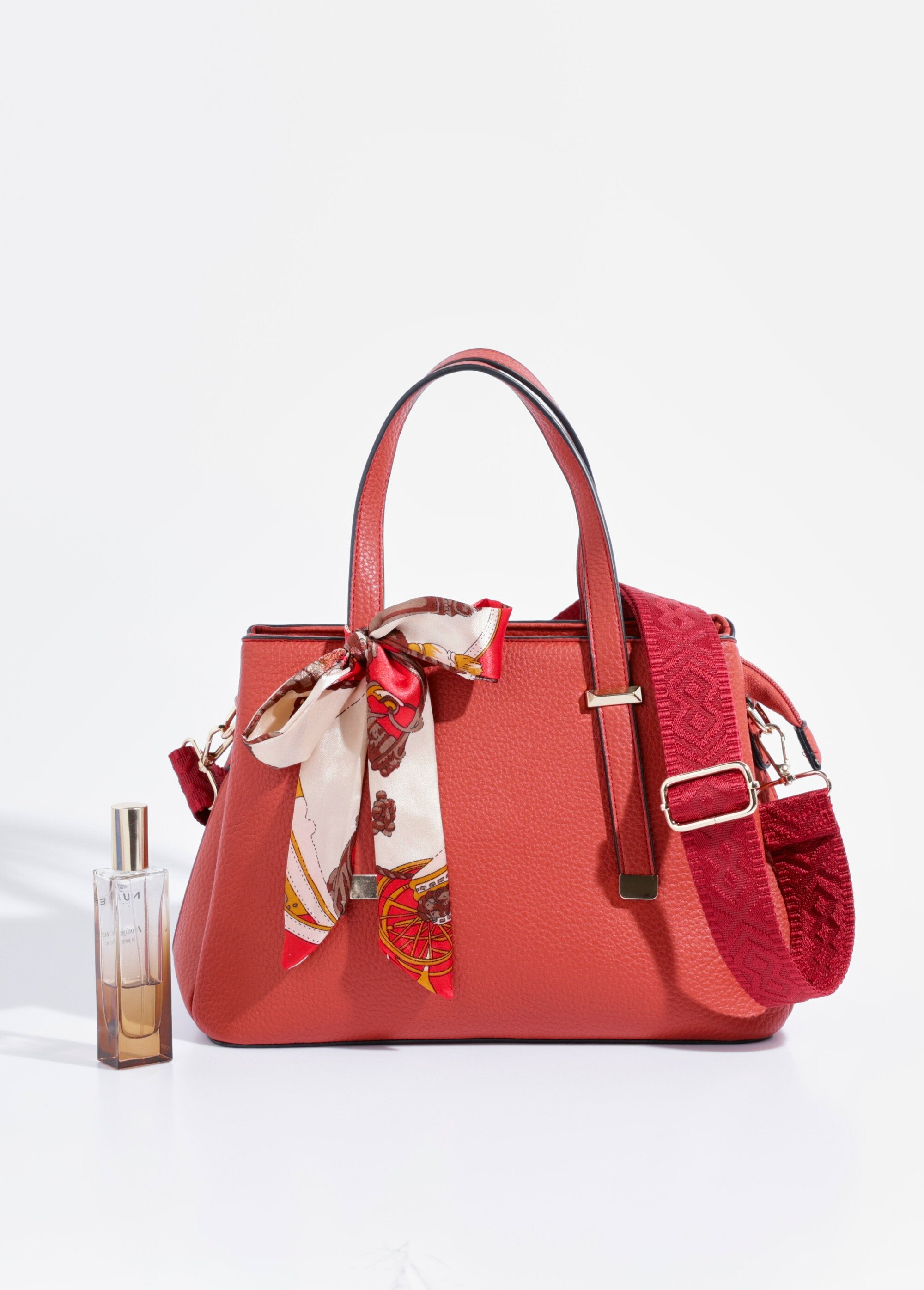 Schouder-_of_handtas_Tomette_FA1_slim