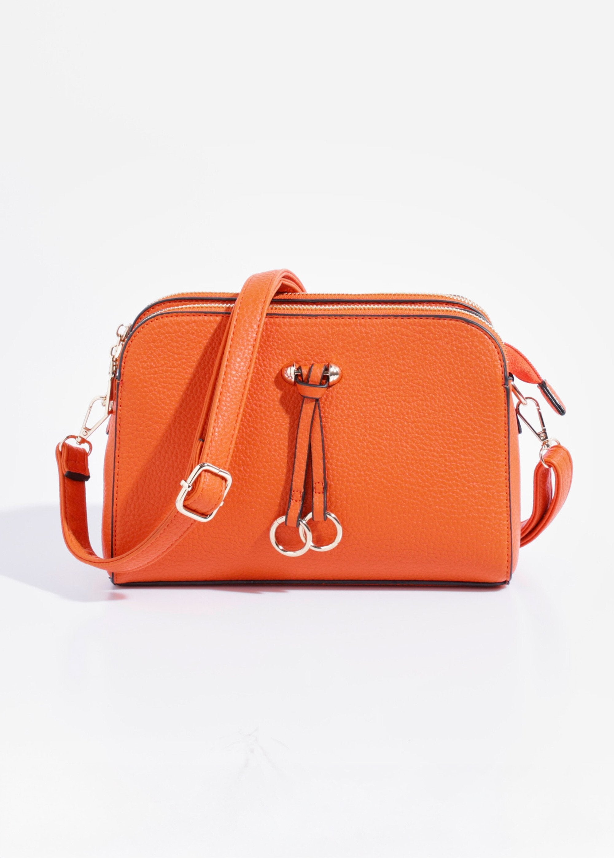 Compacte_tas_met_meerdere_zakken_en_metalen_details_Orange_FA1_slim