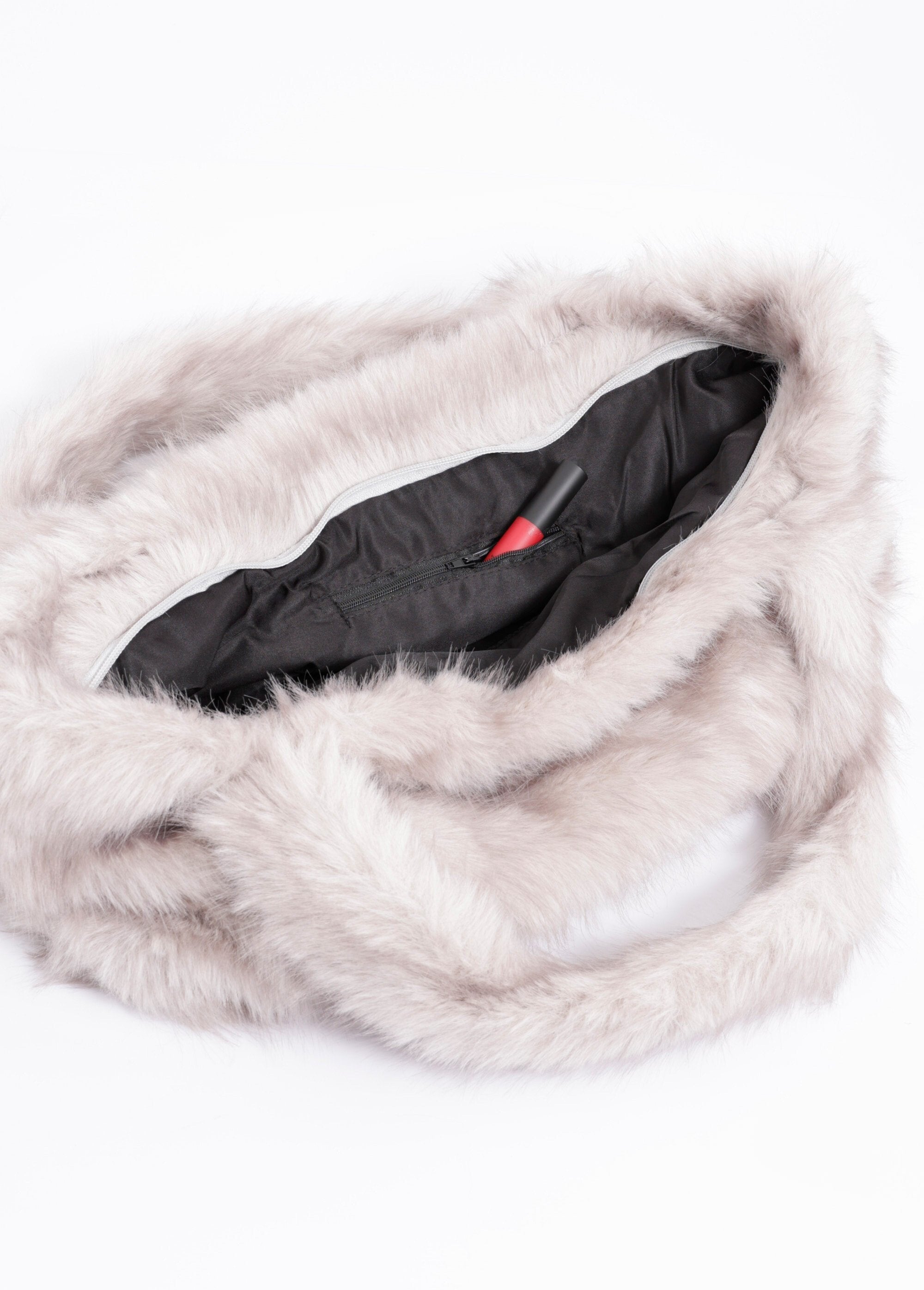 Effen_tas_van_imitatiebont_Gris_DE2_slim