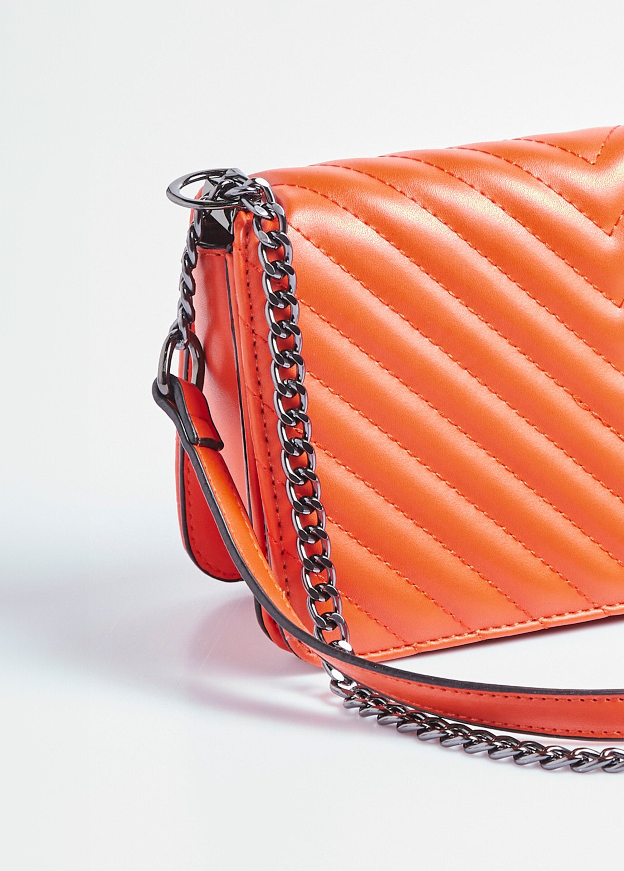 Gewatteerd_tasje_met_visgraatstiksel_Orange_DE2_slim