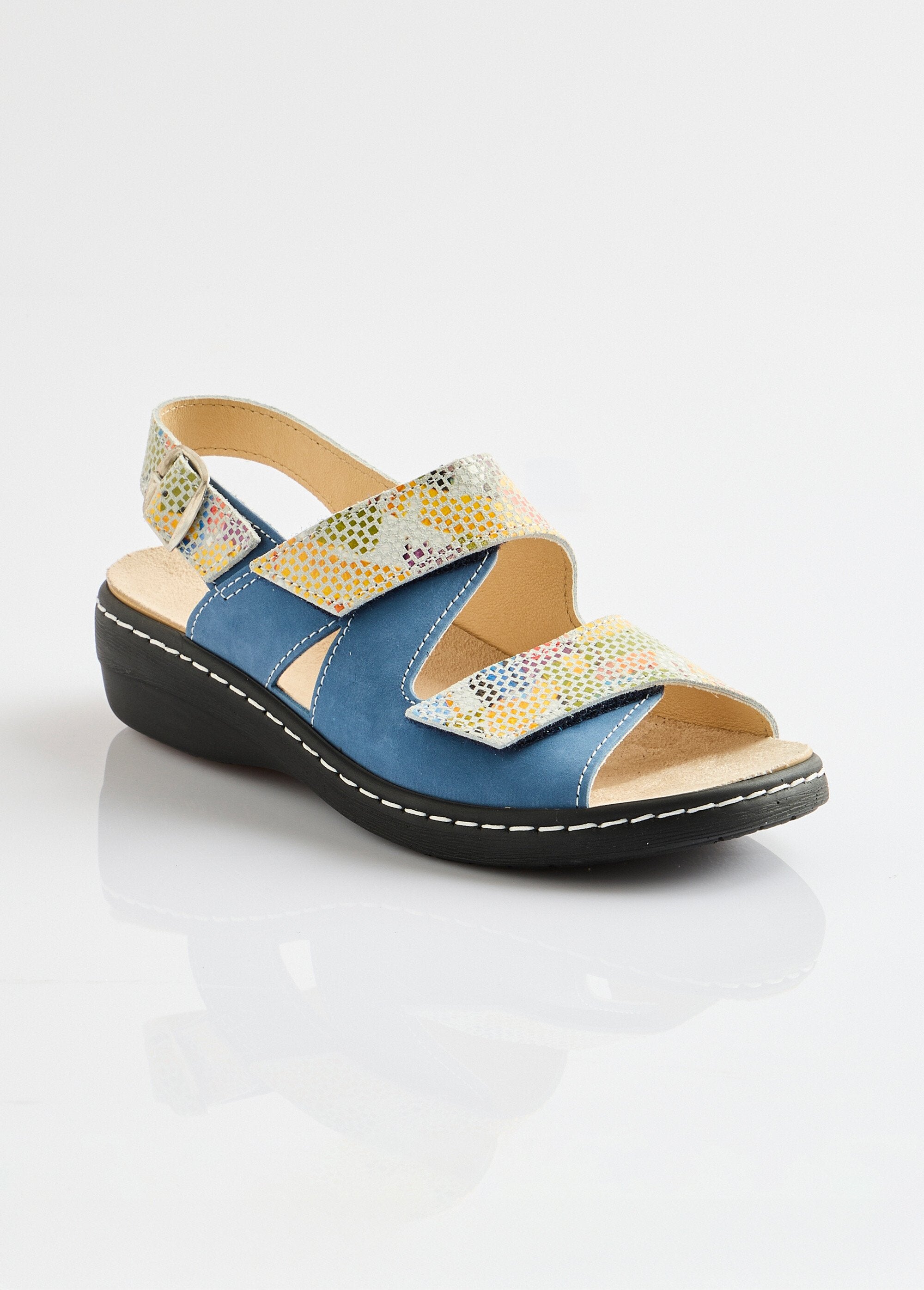 Brede_leren_sandalen_Print_en_blauw_FA1_slim