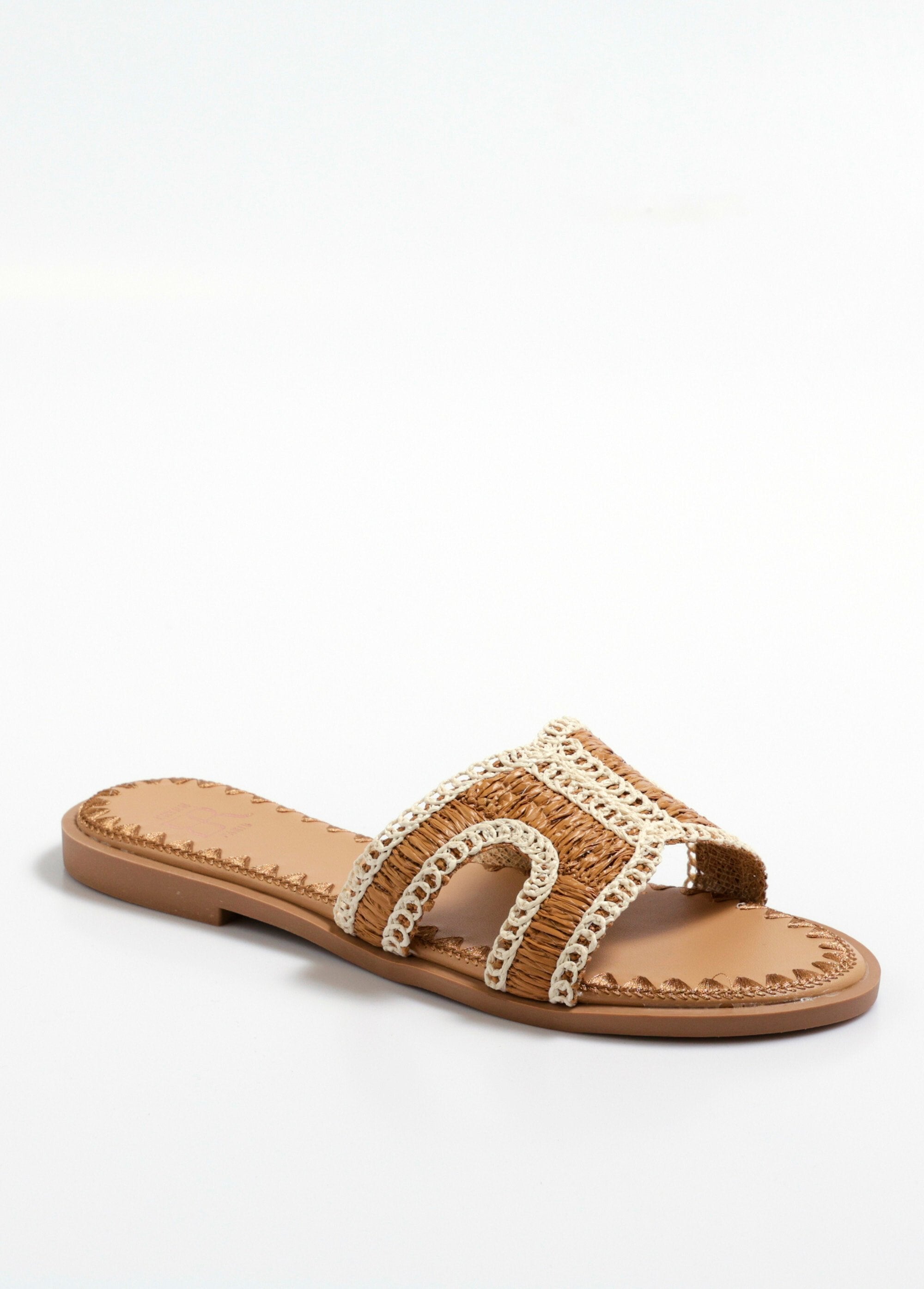 Etnische_platte_muiltjes_van_stro_Camel_FA1_slim