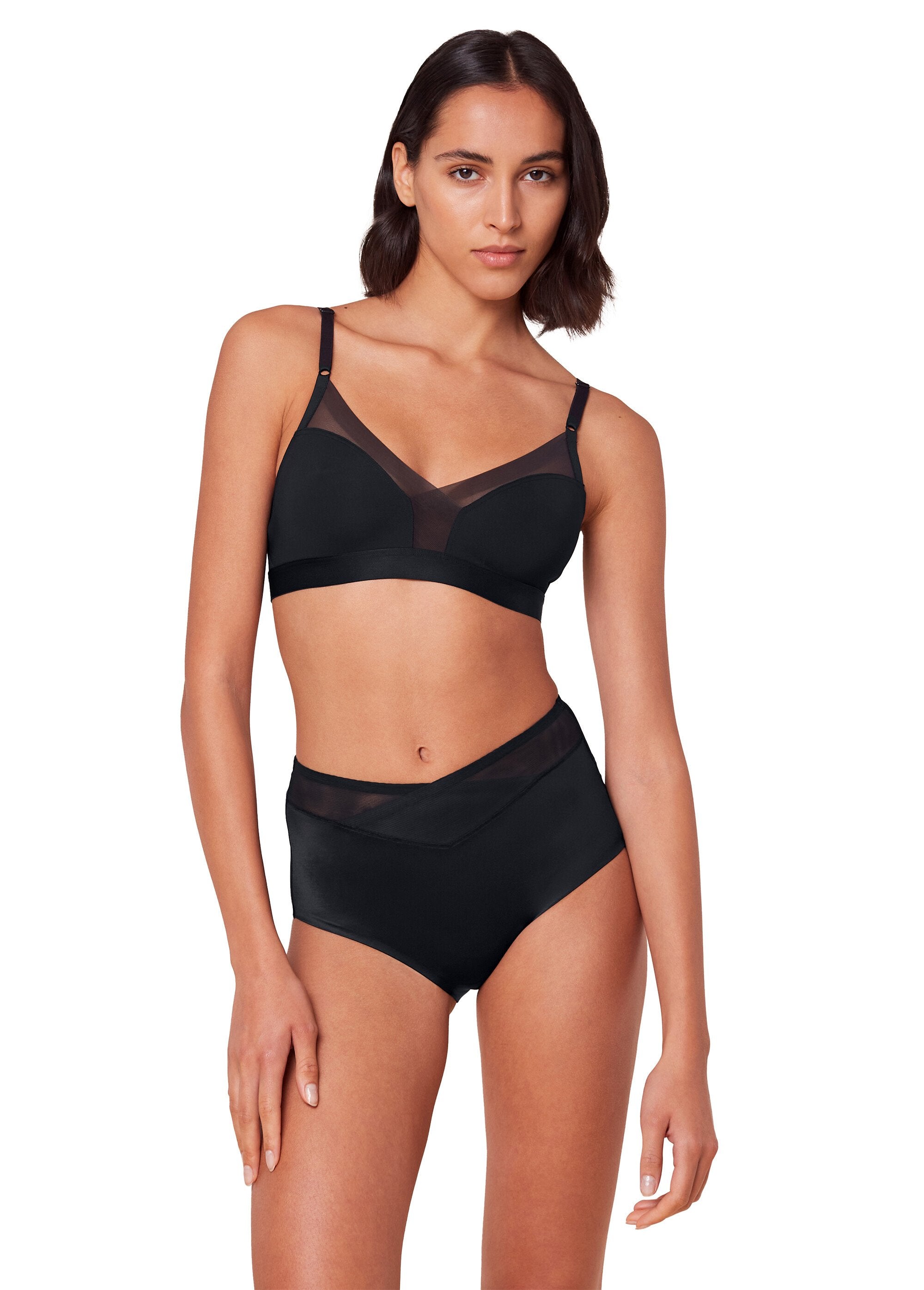 ®_Triumph_-_Bh_van_mesh_zonder_beugel_Noir_SF1_slim