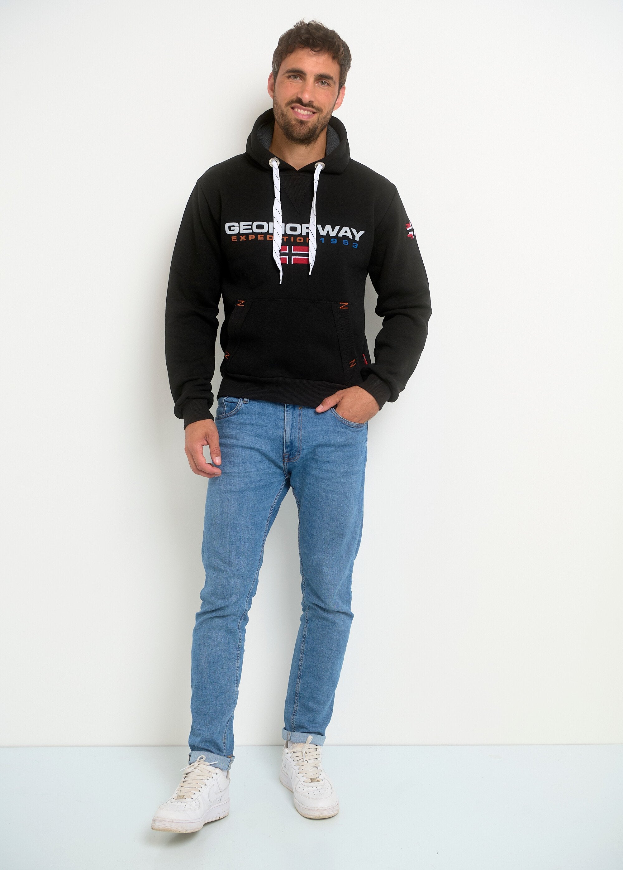 Heren_sweatshirt_met_kangoeroezak_Noir_SF1_slim