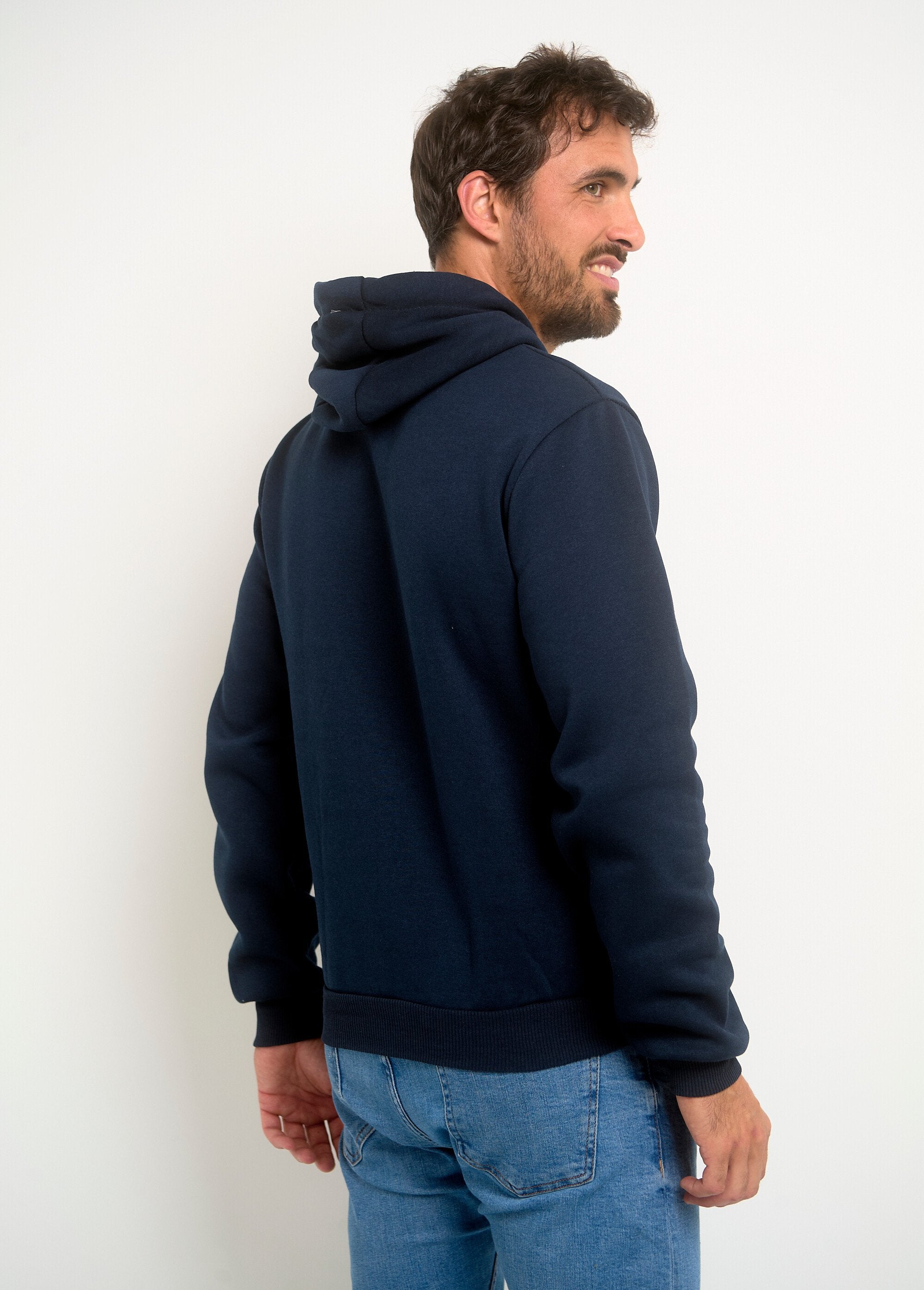 Heren_sweatshirt_met_kangoeroezak_Marine_DO1_slim