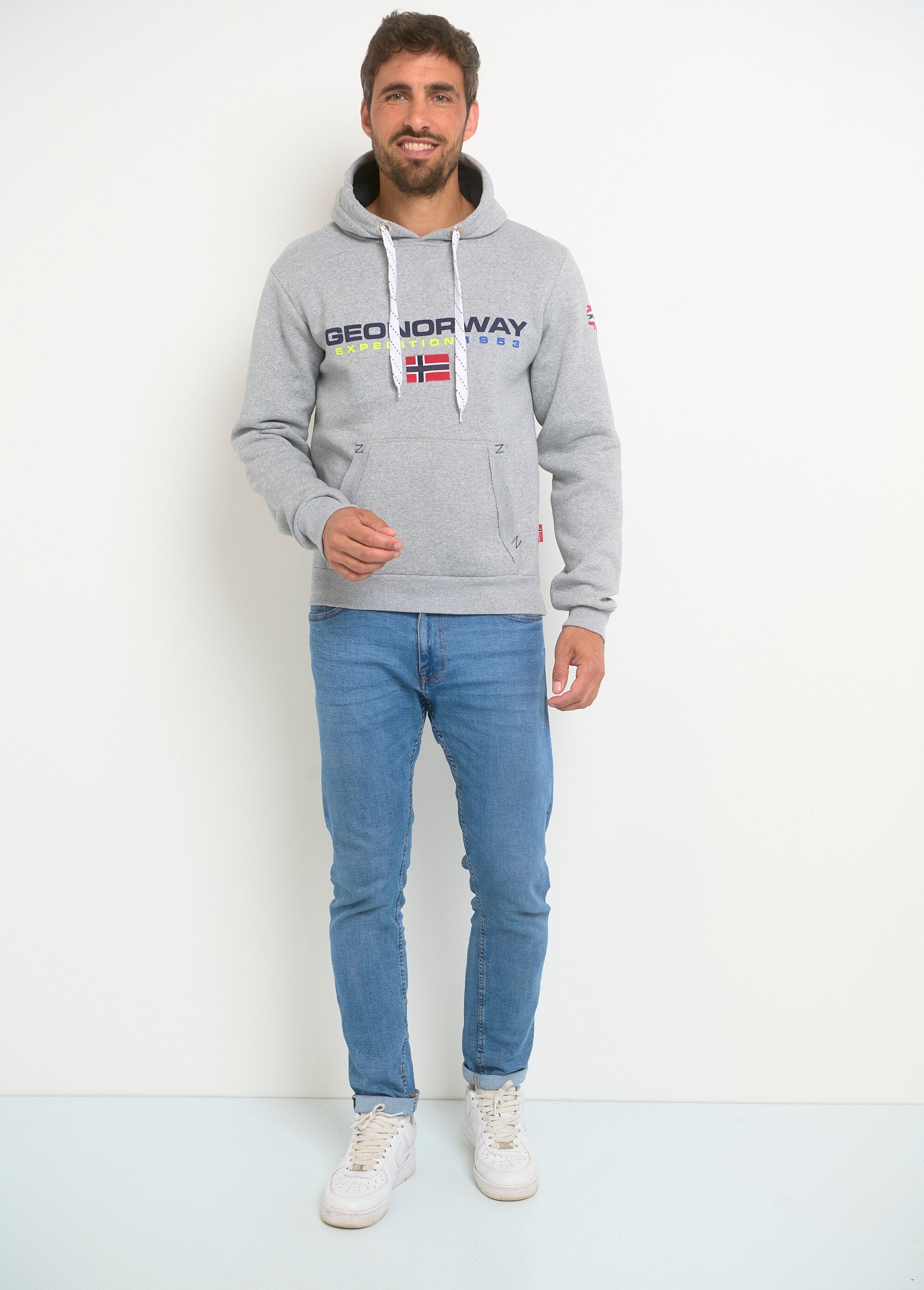 Heren_sweatshirt_met_kangoeroezak_Gris_SF1_slim