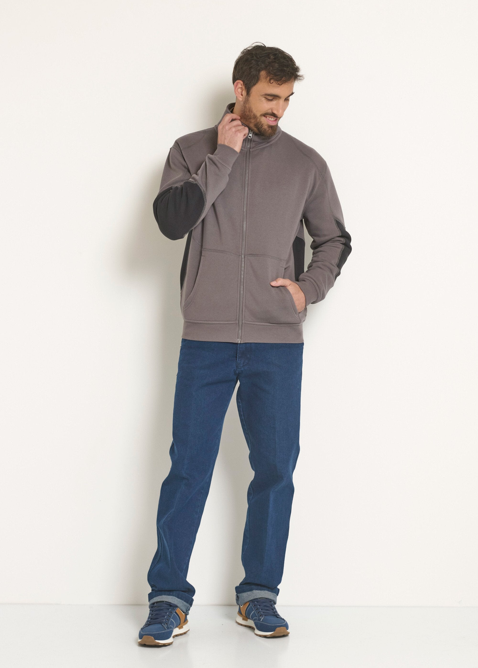 Sweat_zippé_confort_col_montant_Gris_SF1_slim