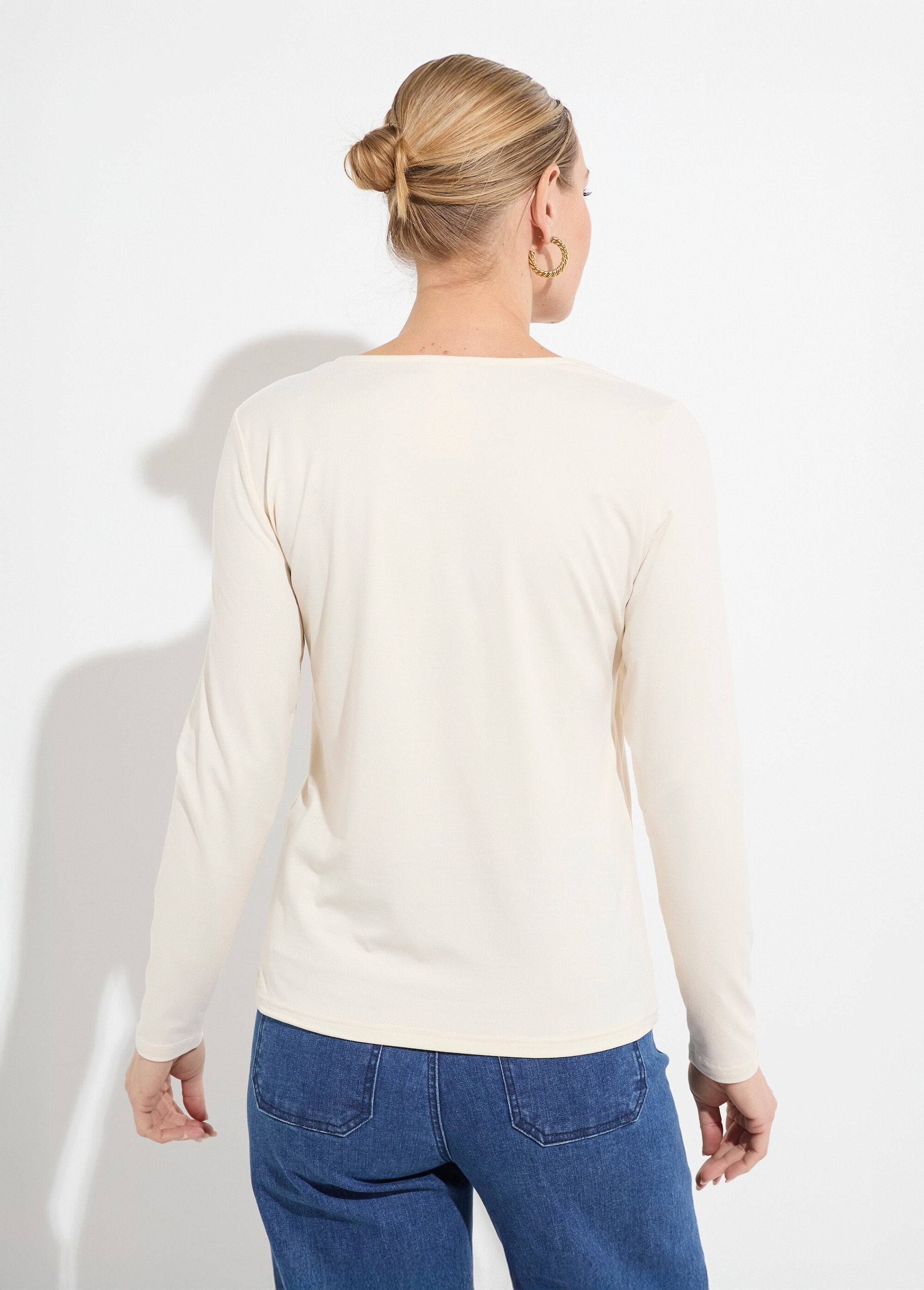 T-shirt_met_lange_mouwen_Ecru_DO1_slim