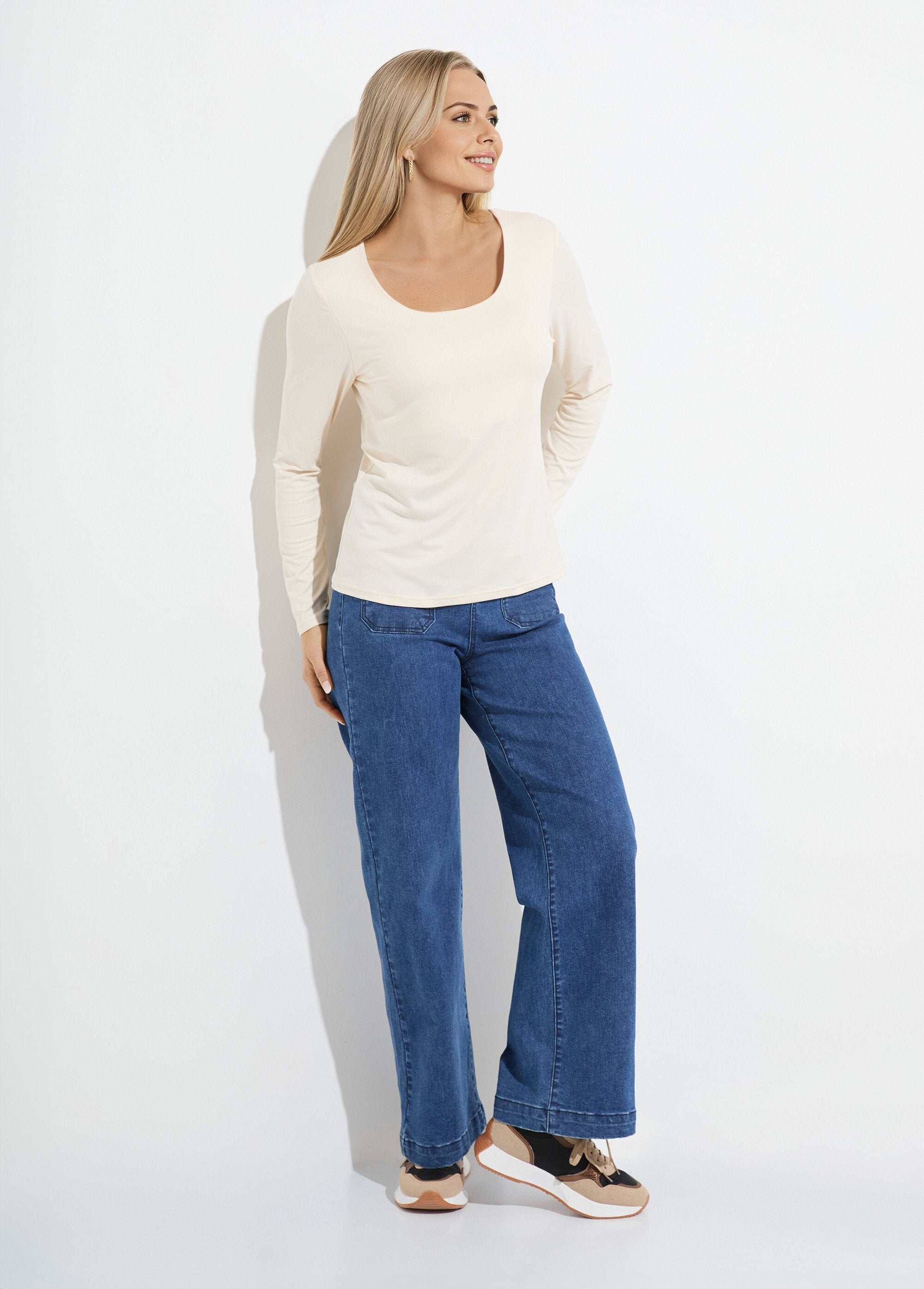 T-shirt_met_lange_mouwen_Ecru_SF1_slim