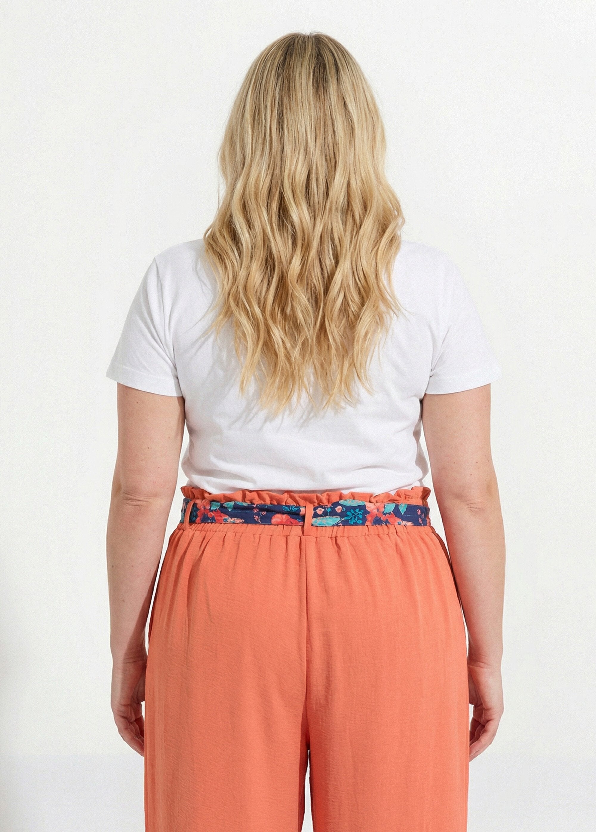 T-shirt_col_rond_avec_broderie_coeur_Blanc_et_dore_DO1_curvy