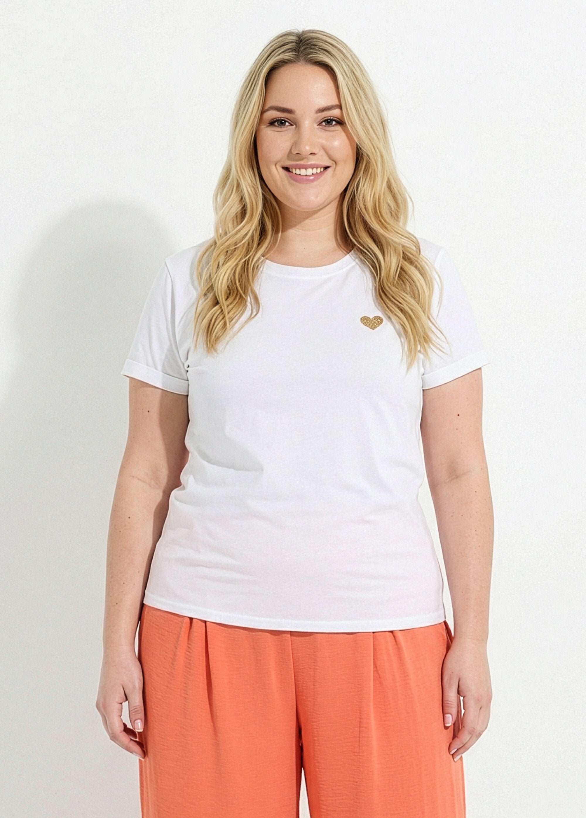 T-shirt_col_rond_avec_broderie_coeur_Blanc_et_dore_FA1_curvy