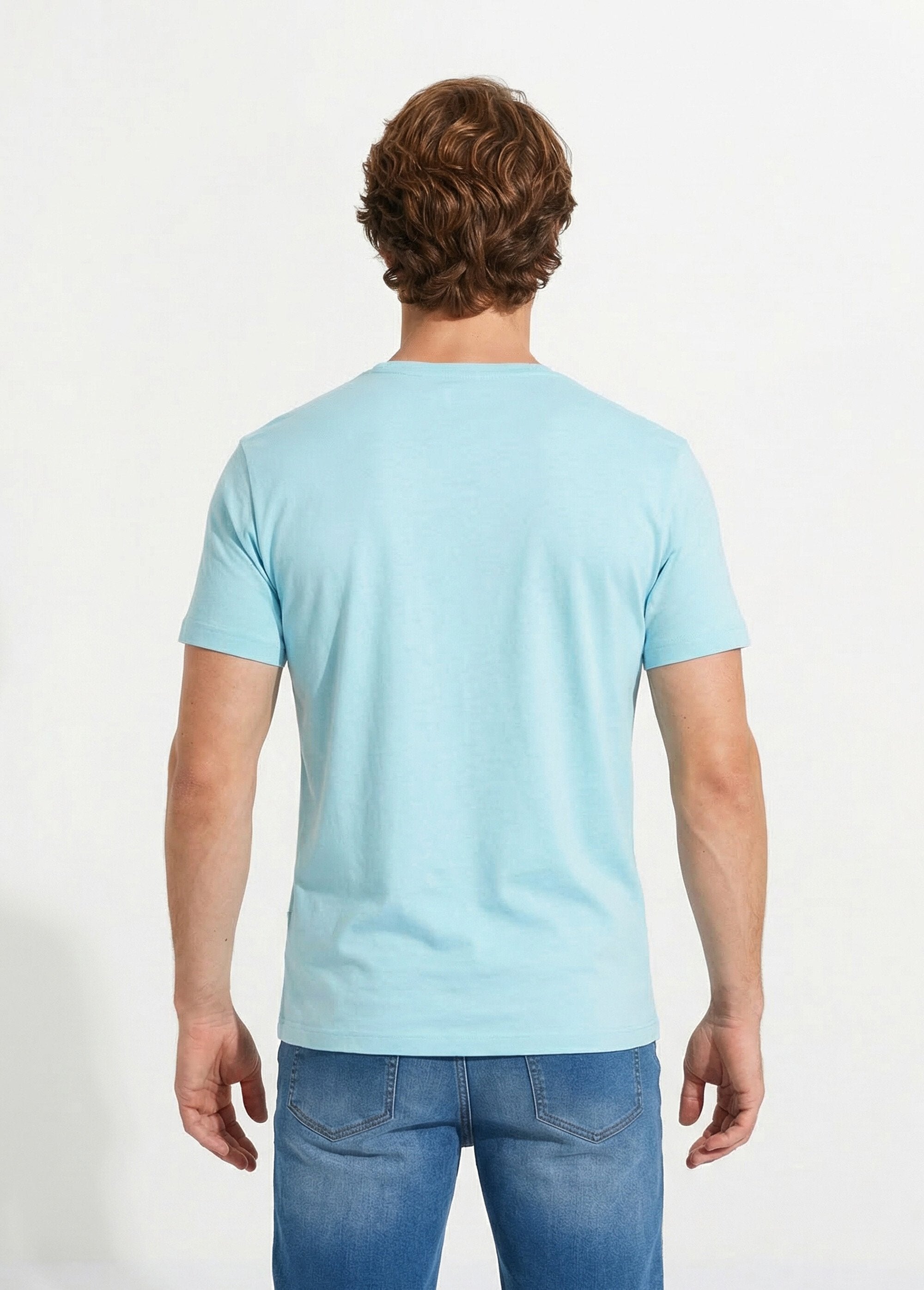 Geborduurd_T-shirt_met_ronde_hals_en_korte_mouwen_Bleu_ciel_DO1_slim