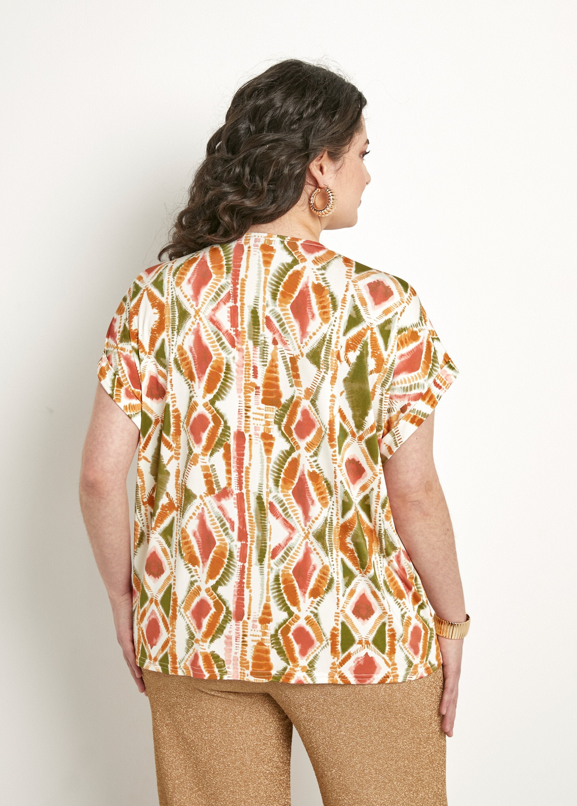 Los_T-shirt_met_V-hals,_korte_mouwen_Vert_et_terracotta_DO1_curvy