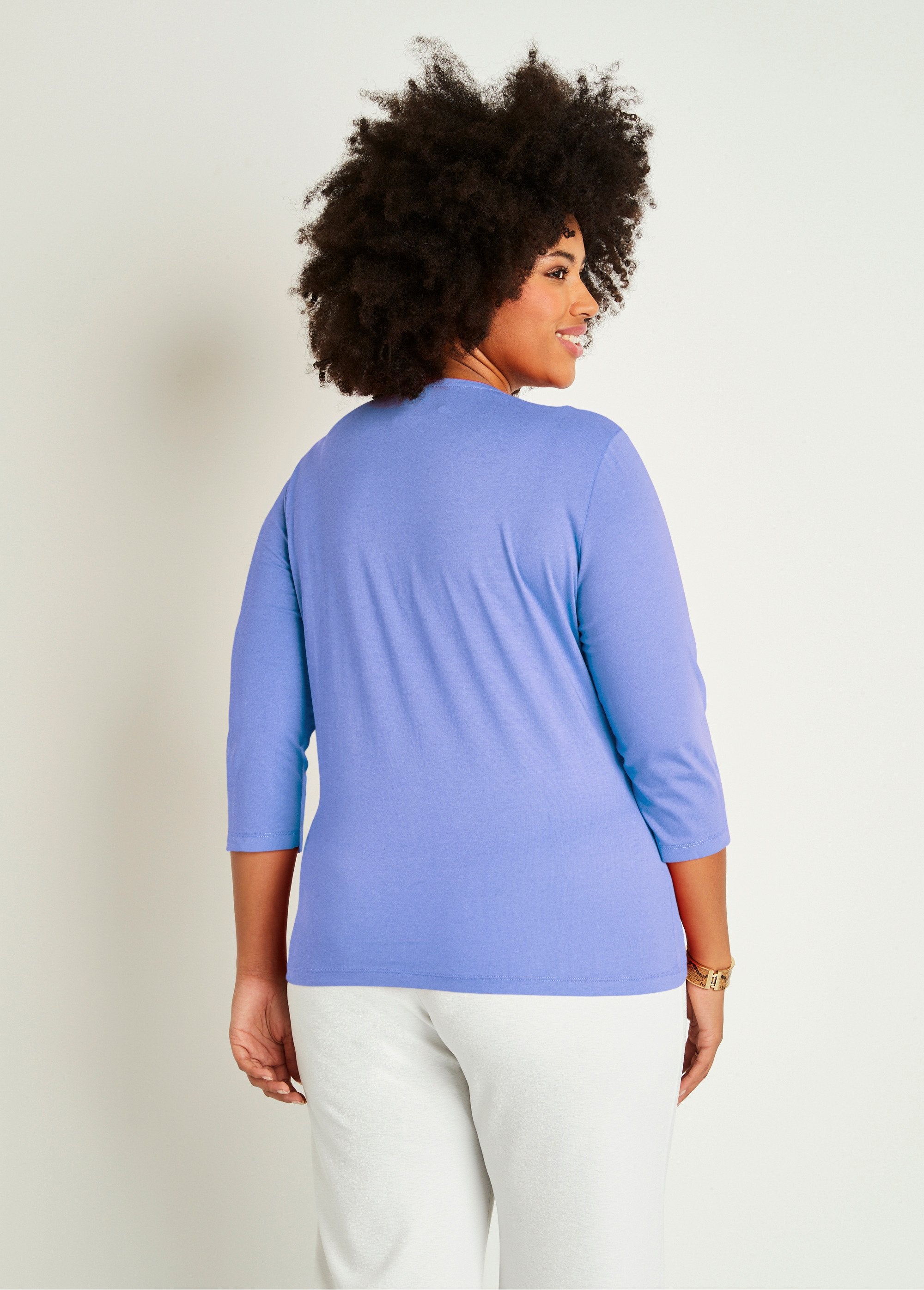 3/4_mouw_geborduurd_kort_T-shirt_BLAUW_DO1_curvy