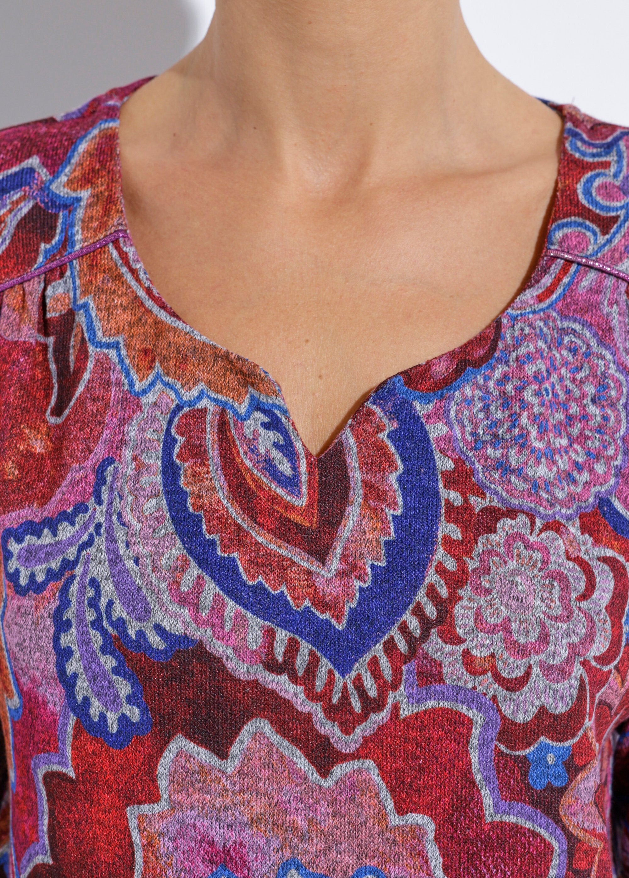 T-shirt_met_korte_mouwen_en_3/4_paisleyprint_Imprime_rose_DE1_slim