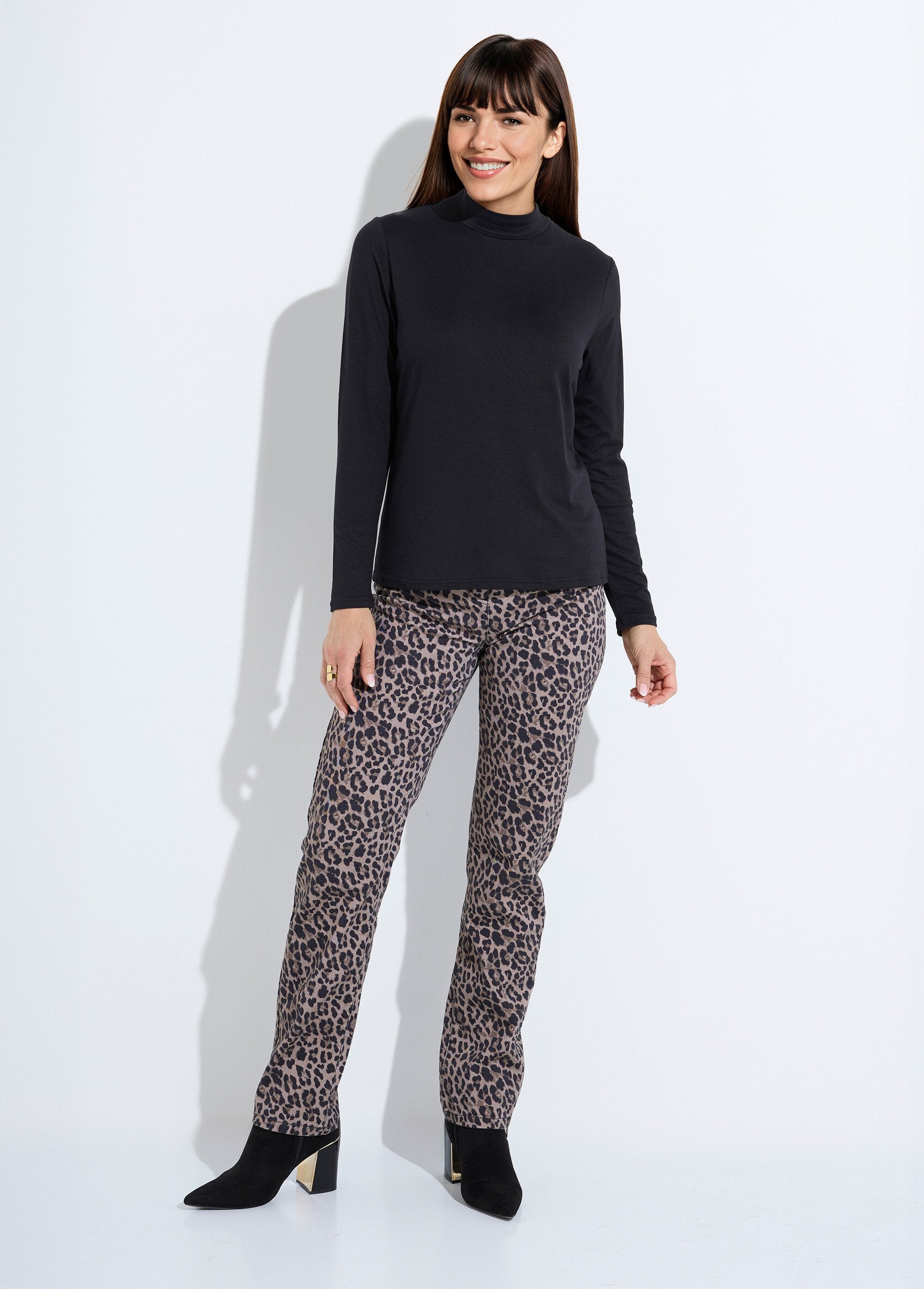 Zacht_T-shirt_met_hoge_kraag_en_lange_mouwen_Noir_SF1_slim