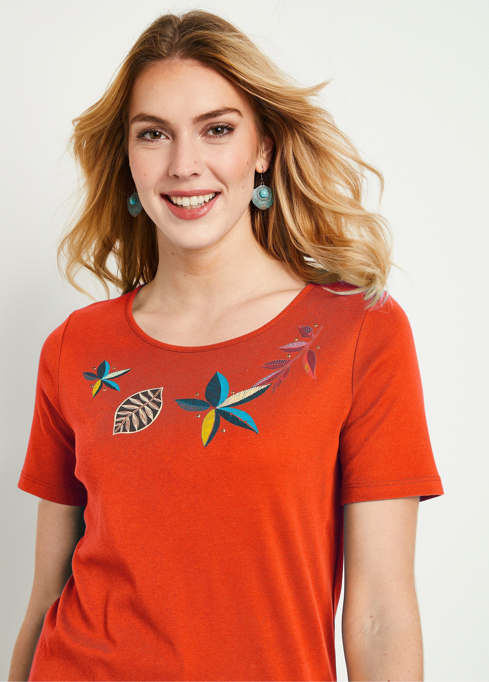 Recht_T-shirt_met_lange_mouwen_ORANJE_DE1_slim