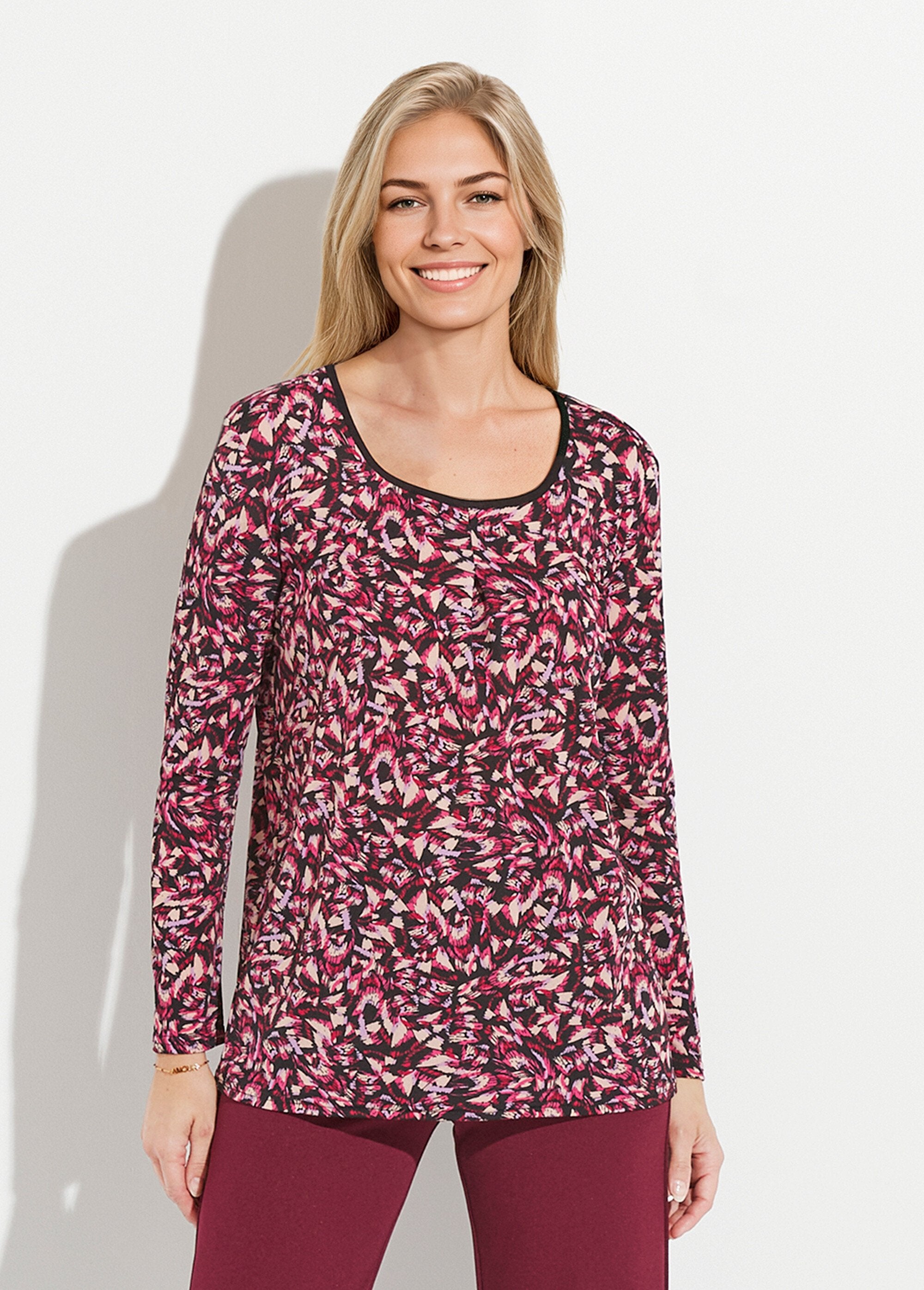 Lang,_los_T-shirt_met_grafische_print_Rose_et_beige_FA1_slim