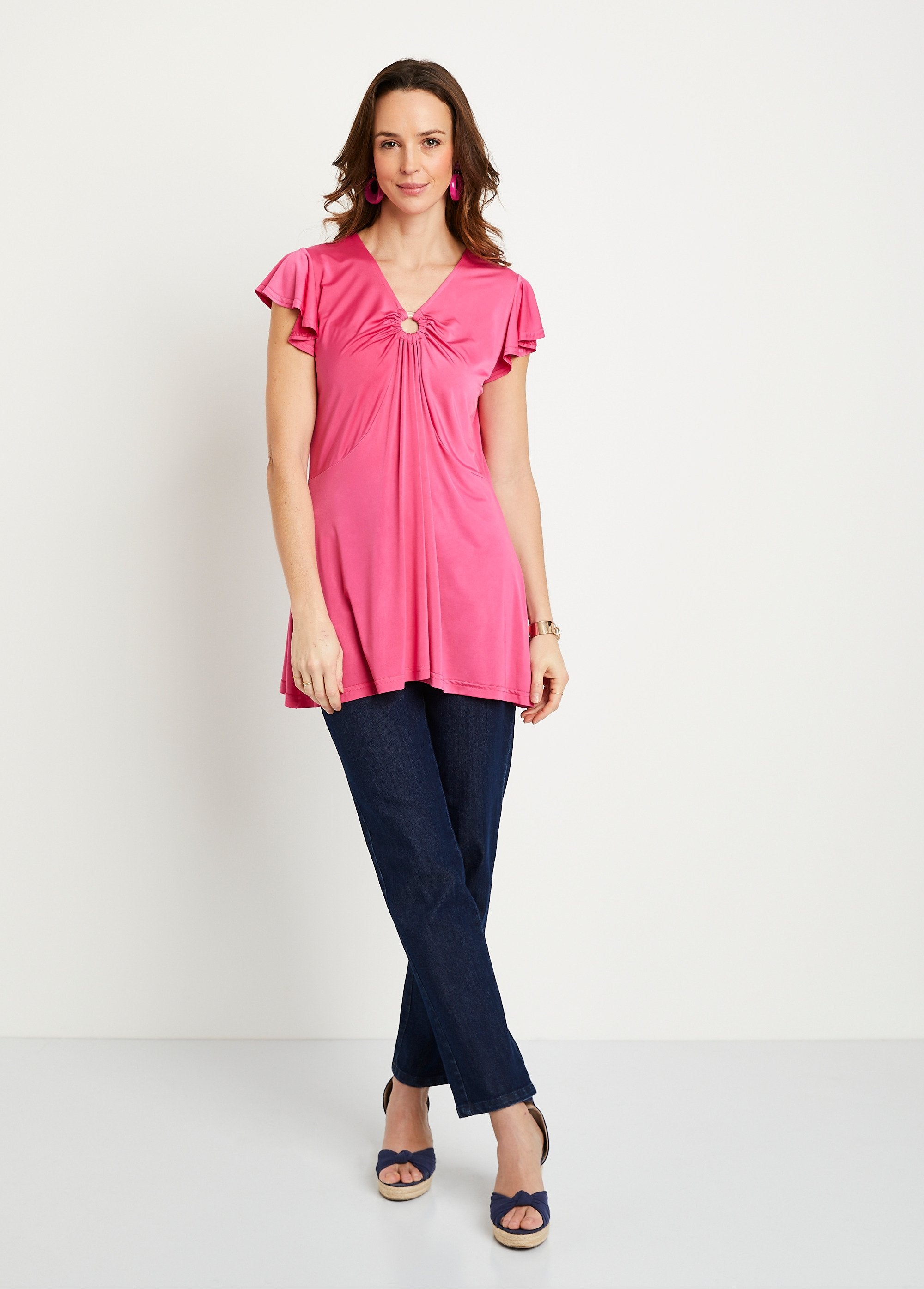 Lang_uitlopend_gedrapeerd_T-shirt_met_V-hals_Effen_fuchsia_SF1_slim