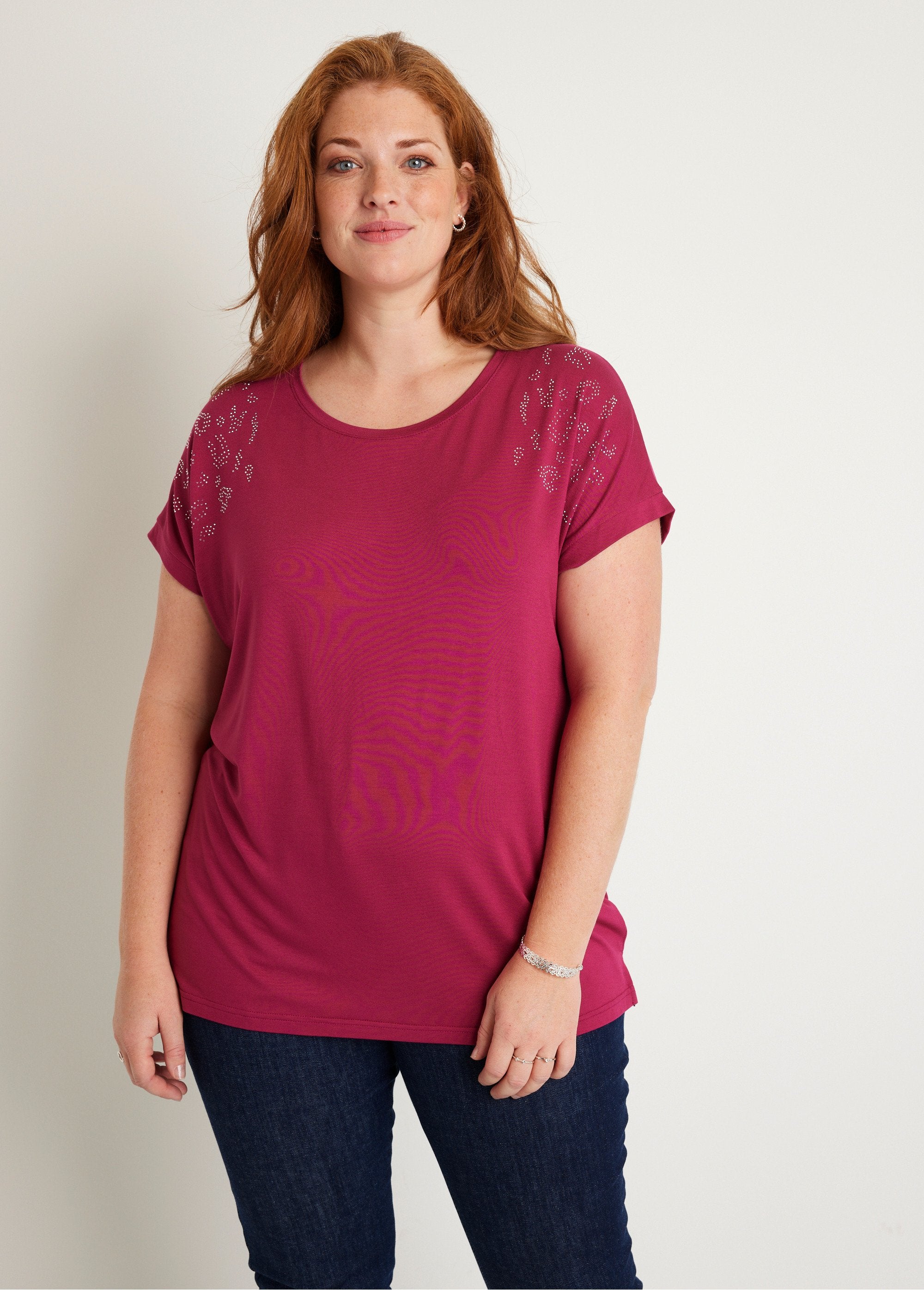 Effen_T-shirt_met_lange_mouwen_Fuchsia_FA1_curvy