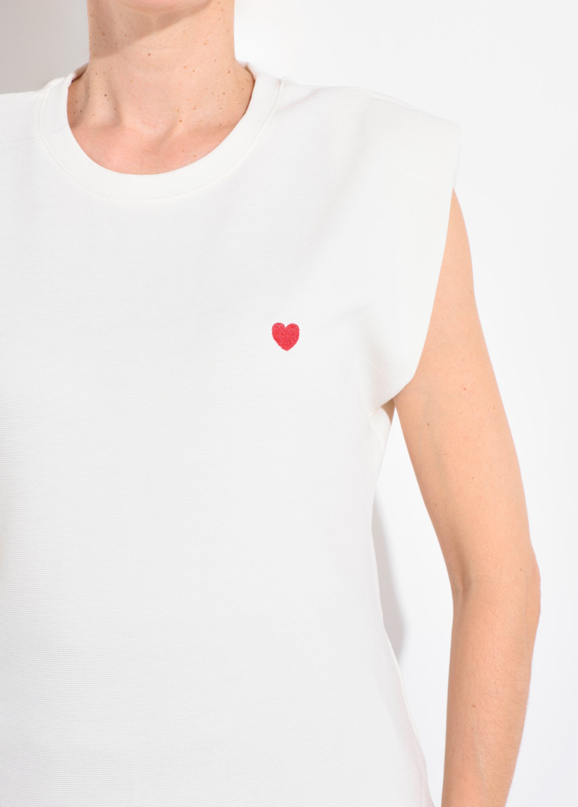 T-shirt_maille_fantaisie_broderie_coeur_Blanc_DE1_slim