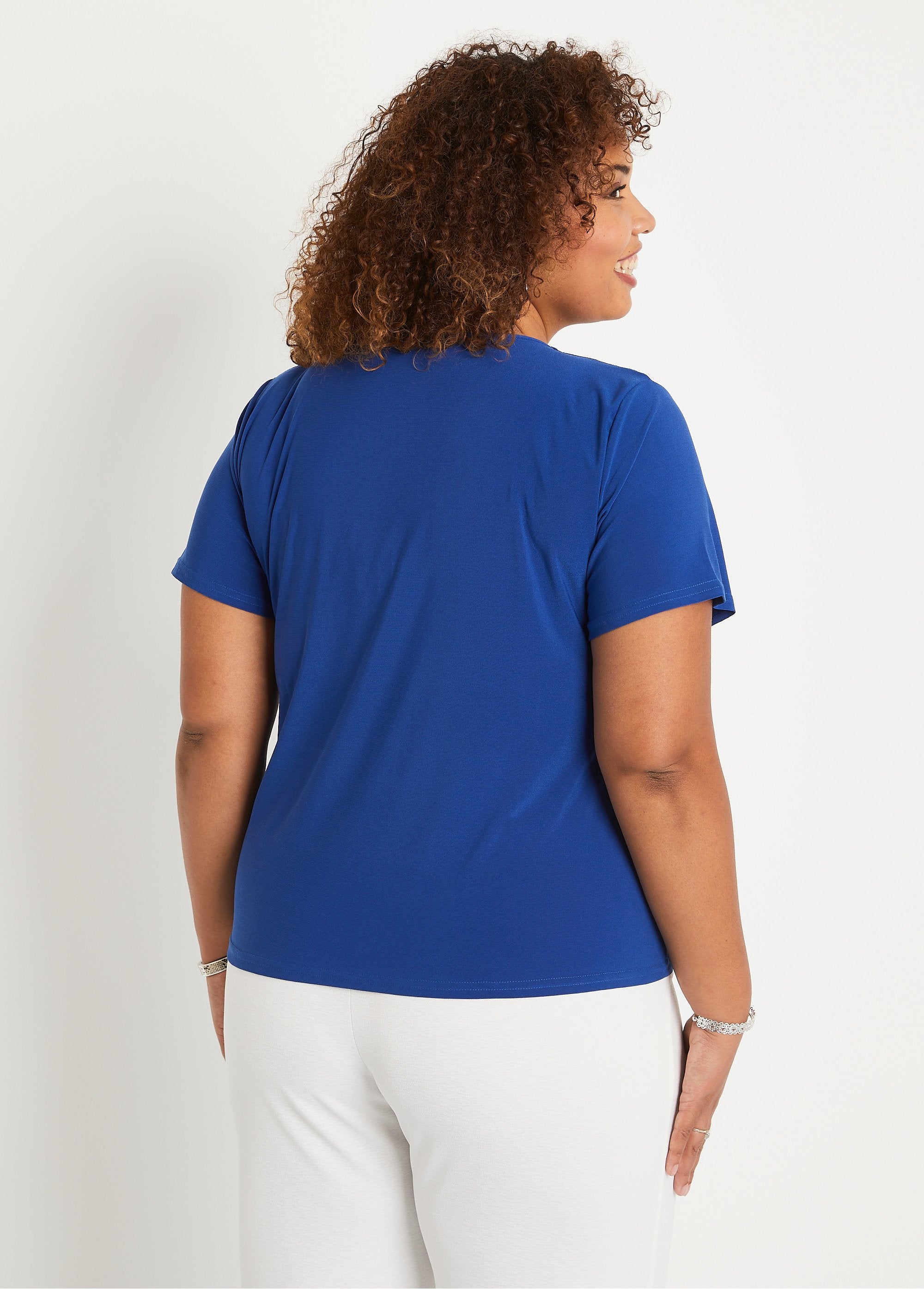 Effen_of_bedrukt_T-shirt_met_korte_mouwen_Effen_blauw_DO1_curvy