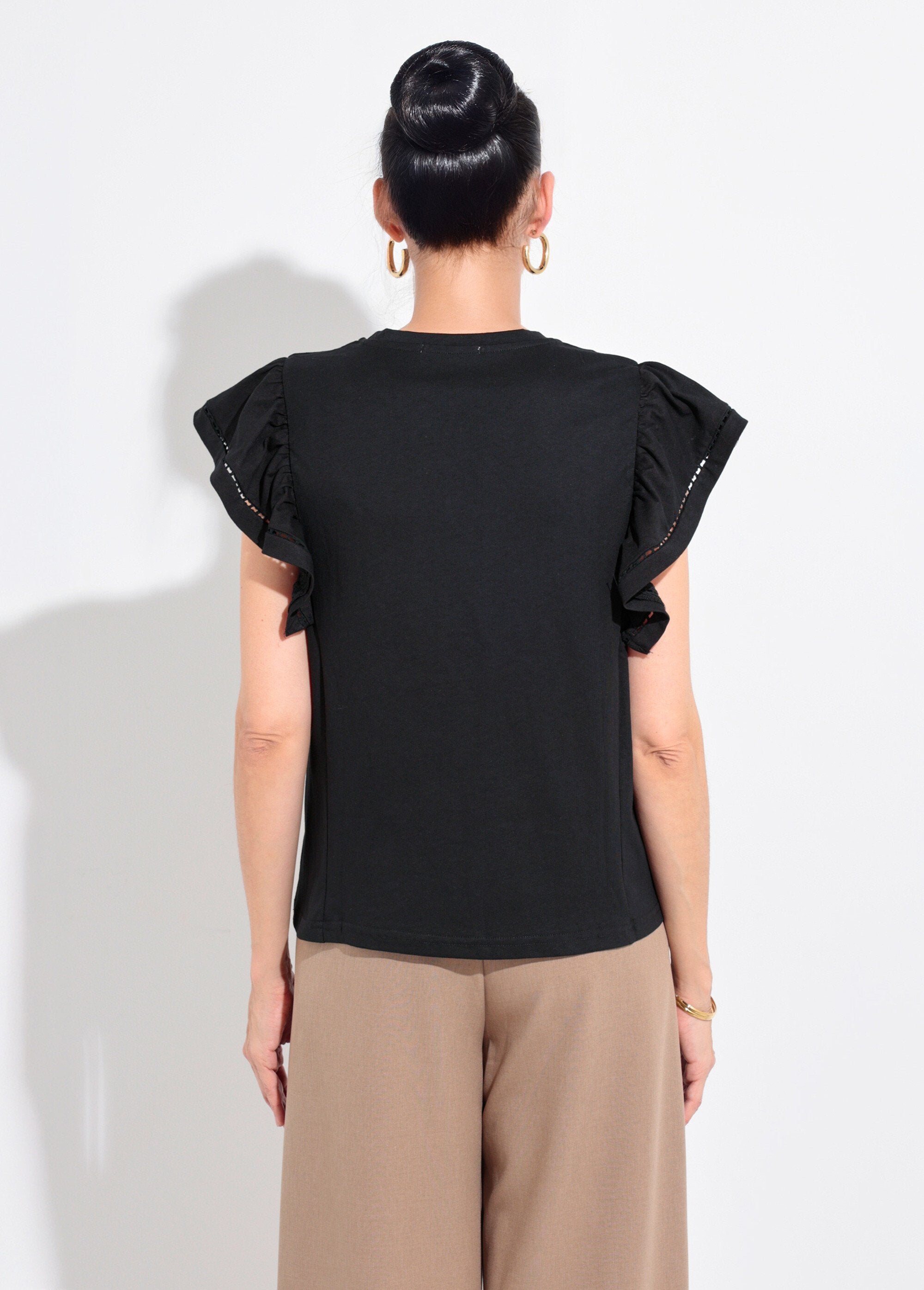 Opengewerkt_T-shirt_met_korte_mouwen_en_ruches_Noir_DO1_slim
