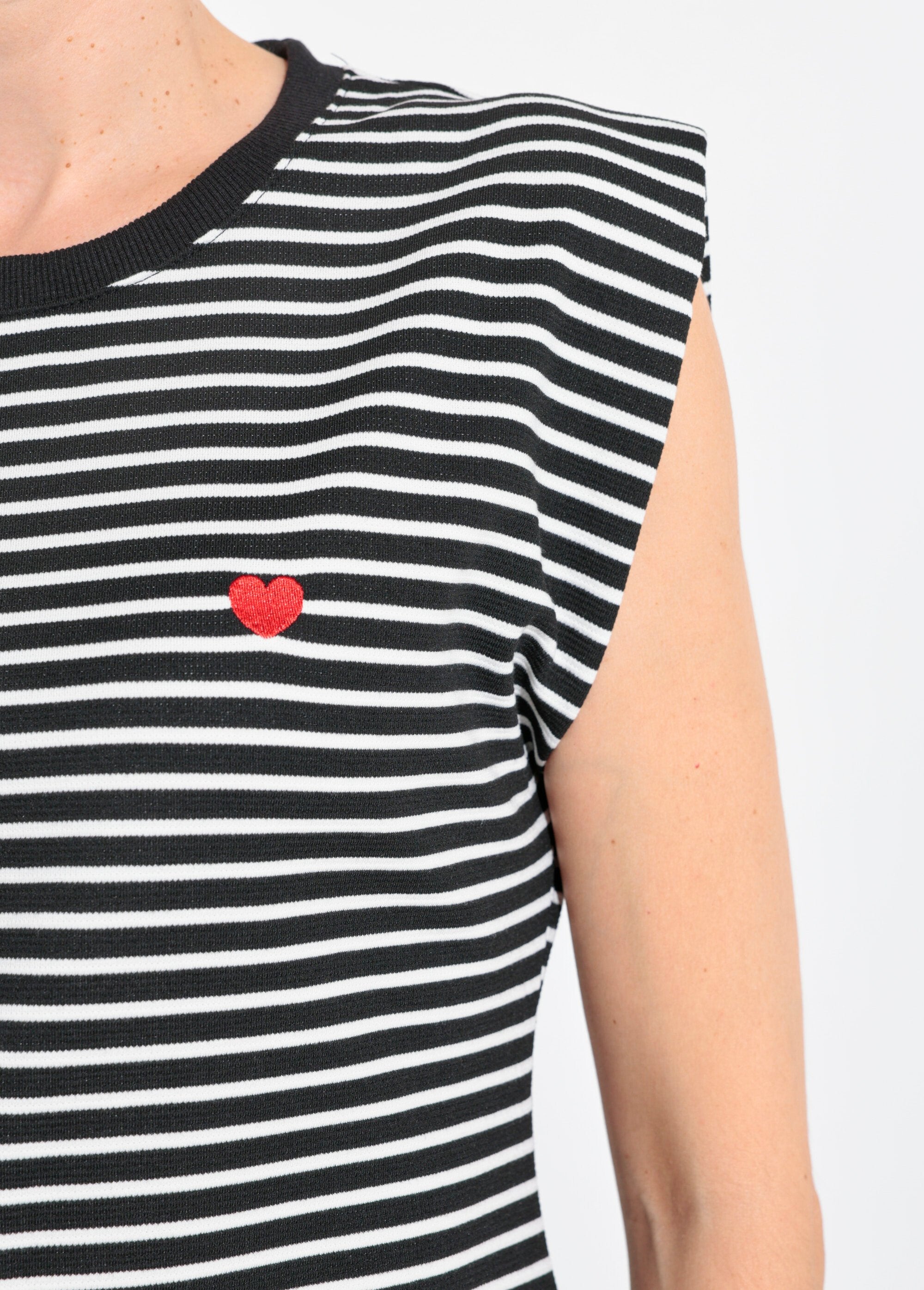 Gestreept_T-shirt_met_kimonomouwen_Raye_noir_et_blanc_DE2_slim