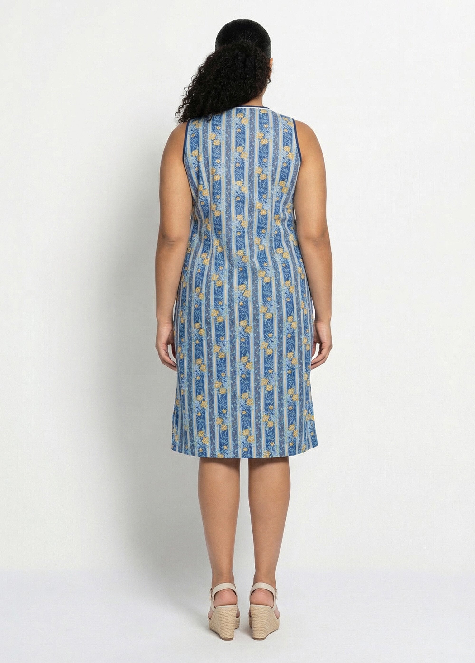 Mouwloos_schort_met_knoopsluiting_Marine_streep_DO1_slim