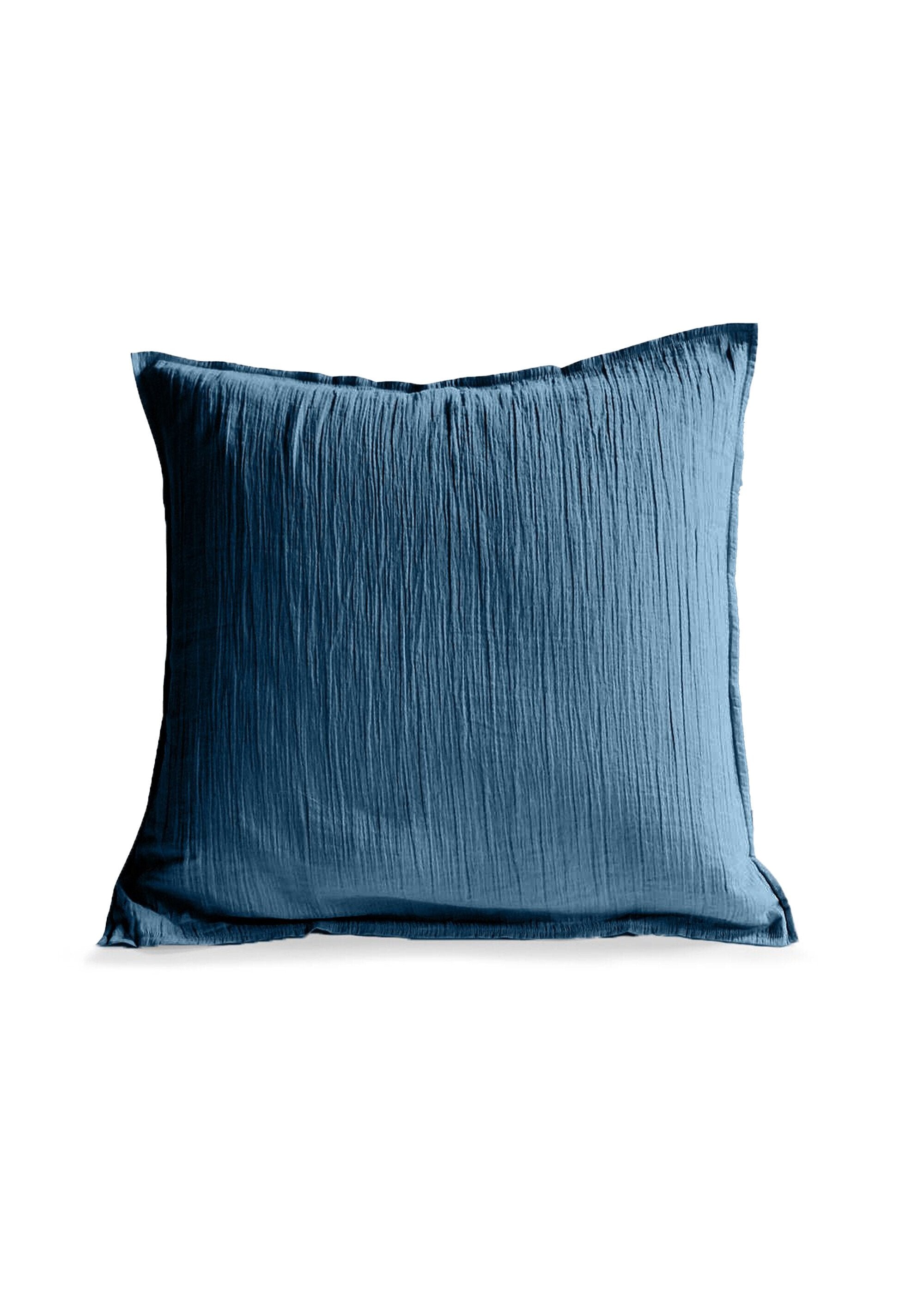 Effen_katoenen_kussensloop_GAZE_Blauwe_spijkerbroek_FA1_slim
