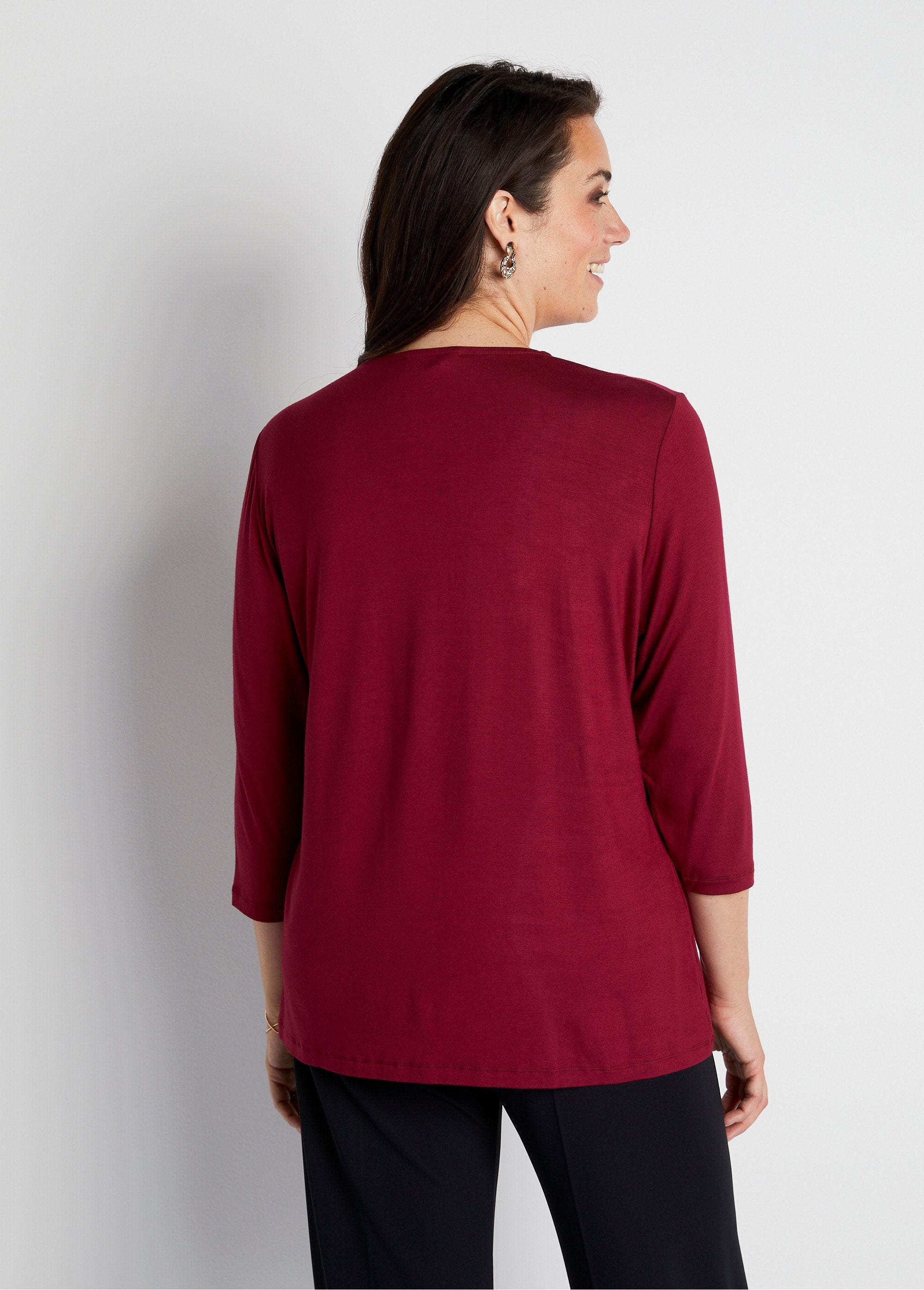 Vloeiend_T-shirt_met_stras_3/4_mouwen_Bordeaux_DO1_curvy