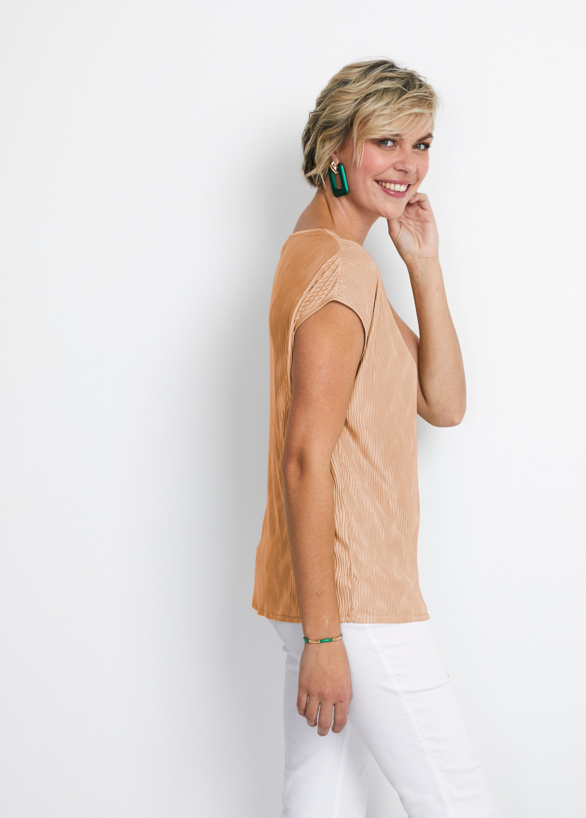 Satijnen_geplooide_crop_top_BEIGE_DR1_slim