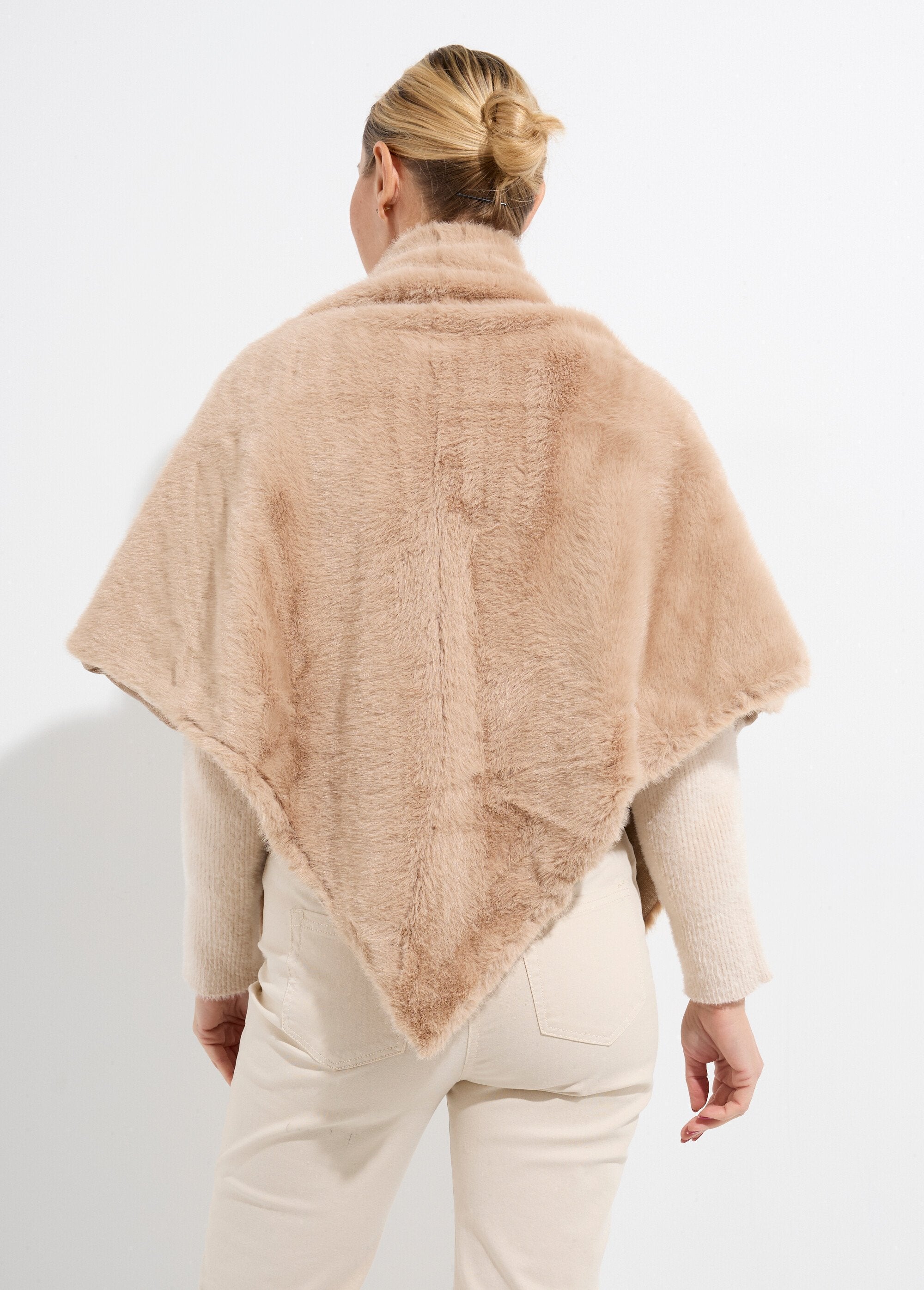 Tour_de_cou_fausse_fourrure_léopard_Beige_DO1_slim