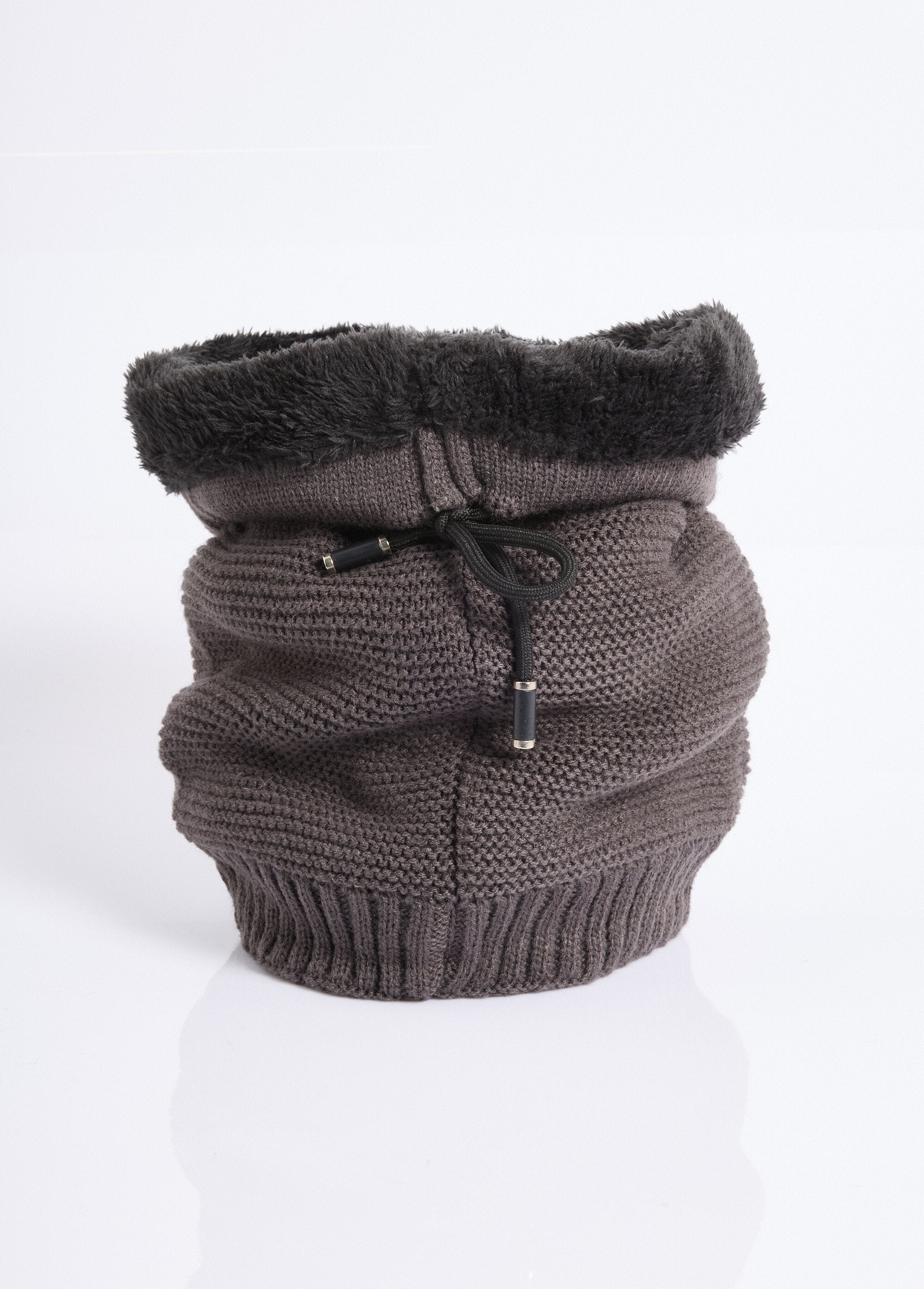 Tour_de_cou_maille_et_sherpa,_point_de_riz_Gris_FA1_slim