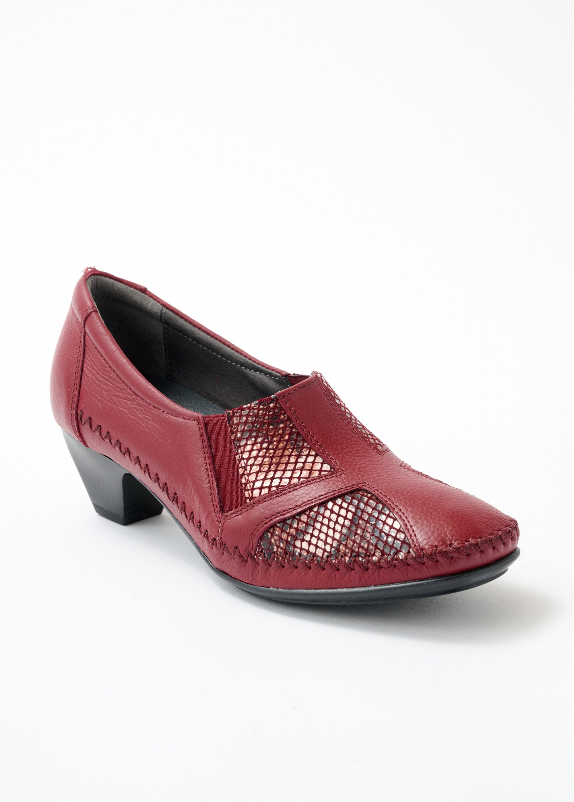 Volledig_passende_pumps_voor_gevoelige_voeten_Bordeaux_FA1_slim