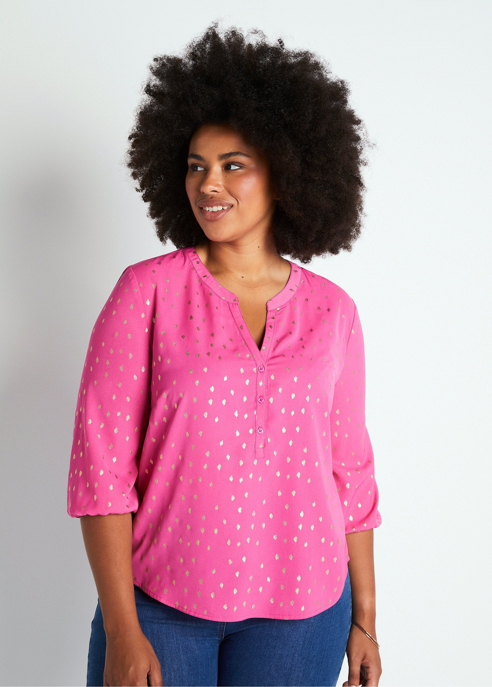 Losvallende_tuniek_van_halflange_lengte_met_3/4_mouwen_ROZE_FA1_curvy