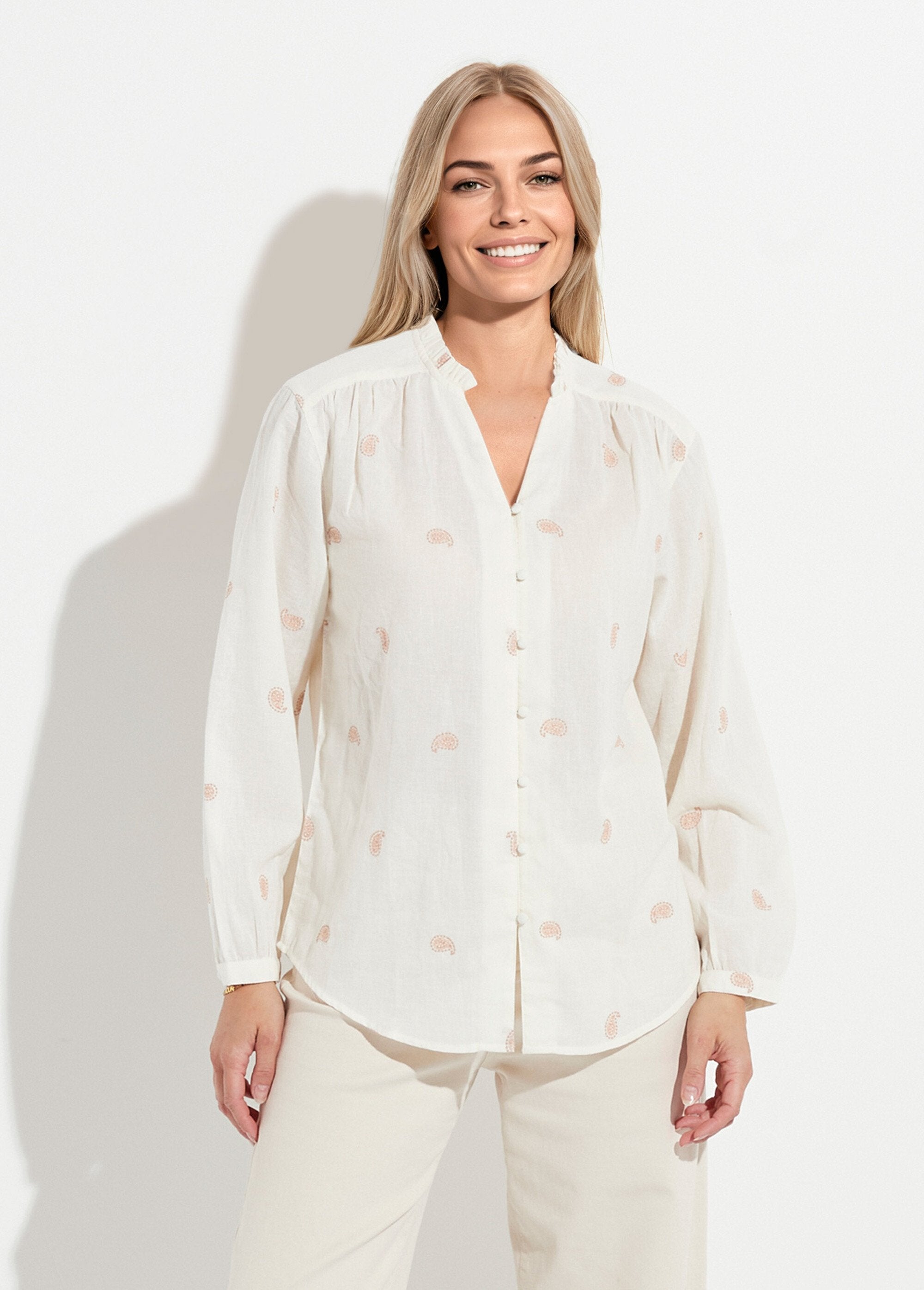 Geborduurde_katoenen_tuniek_van_gaas_met_ruches_aan_de_kraag_Ecru_et_beige_FA1_slim