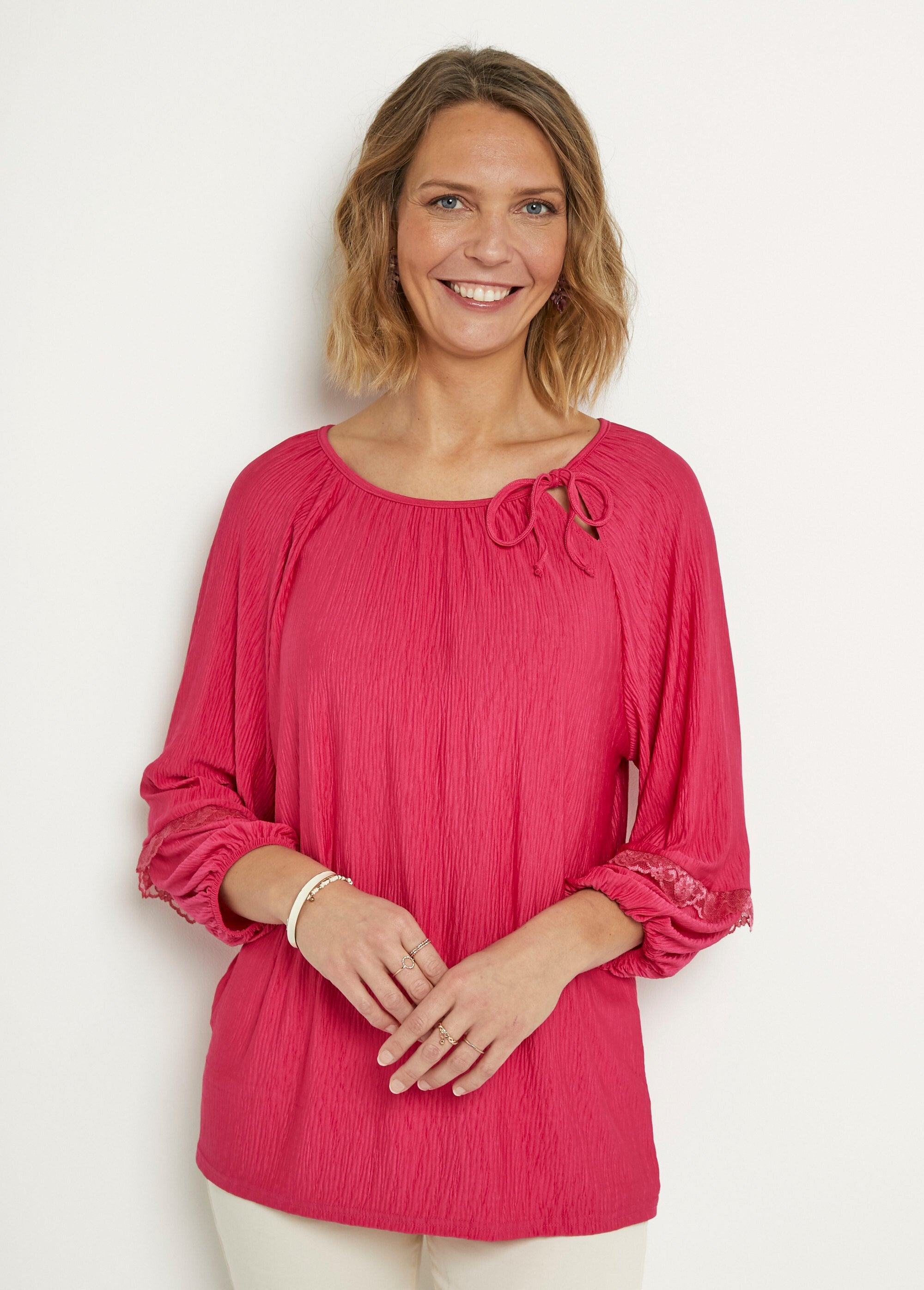 Soepele_tuniek,_ronde_hals_met_bandjes_Fuchsia_FA1_slim