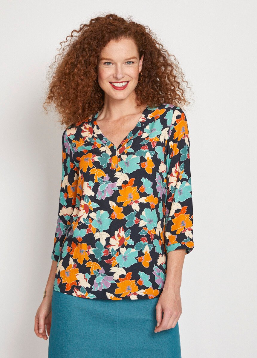 Tuniek_met_bloemenprint,_3/4_mouwen_Fond_marine_FA1_slim