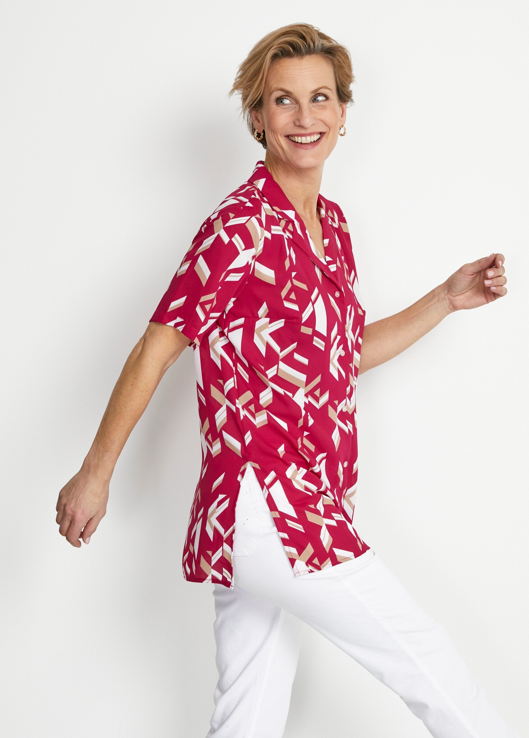 Lange_tuniek_met_knoopsluiting_en_print_Zwarte_bes_en_zand_DR1_slim