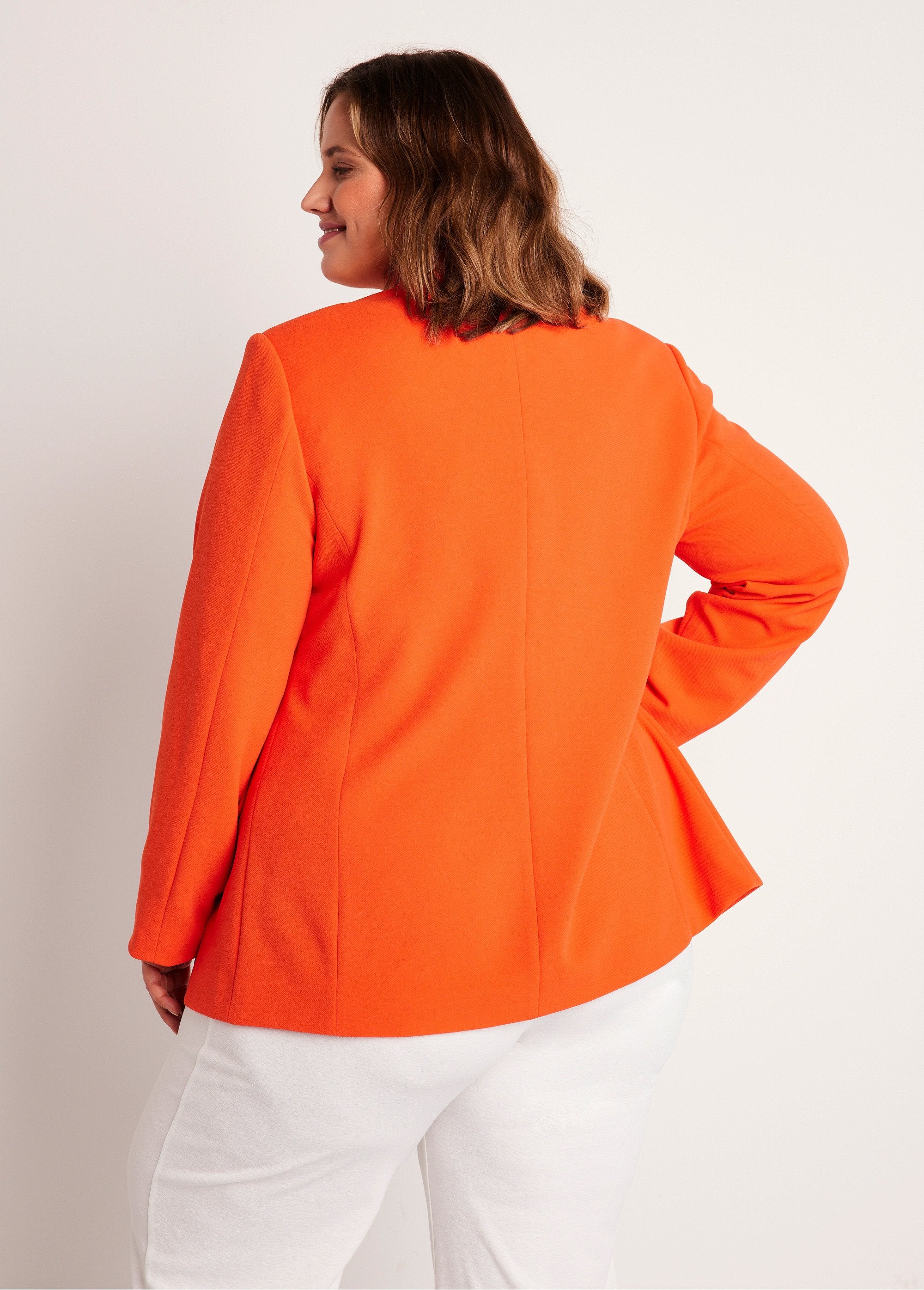 Effen_blazer_met_rechte_snit_ORANJE_DO1_curvy