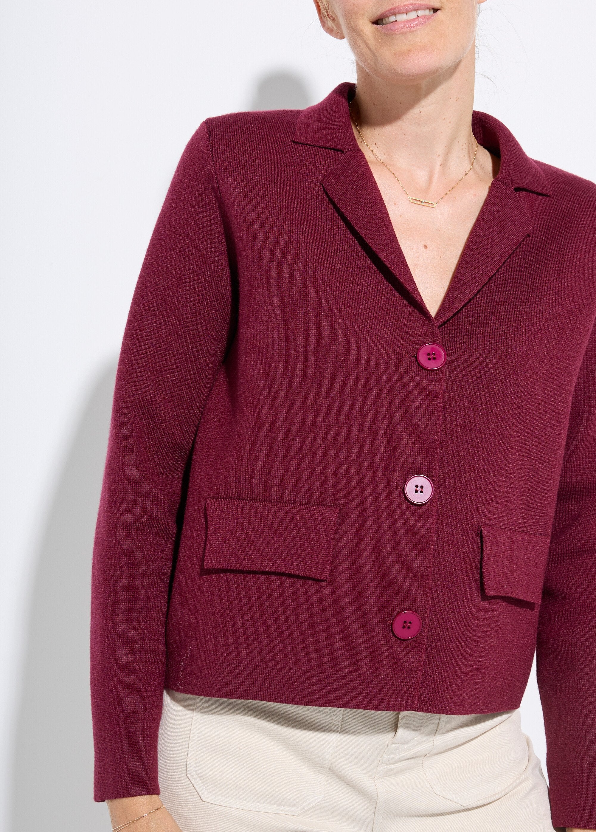 Kort_effen_jacquard_jasje_met_opstaande_kraag_Bordeaux_DE1_slim