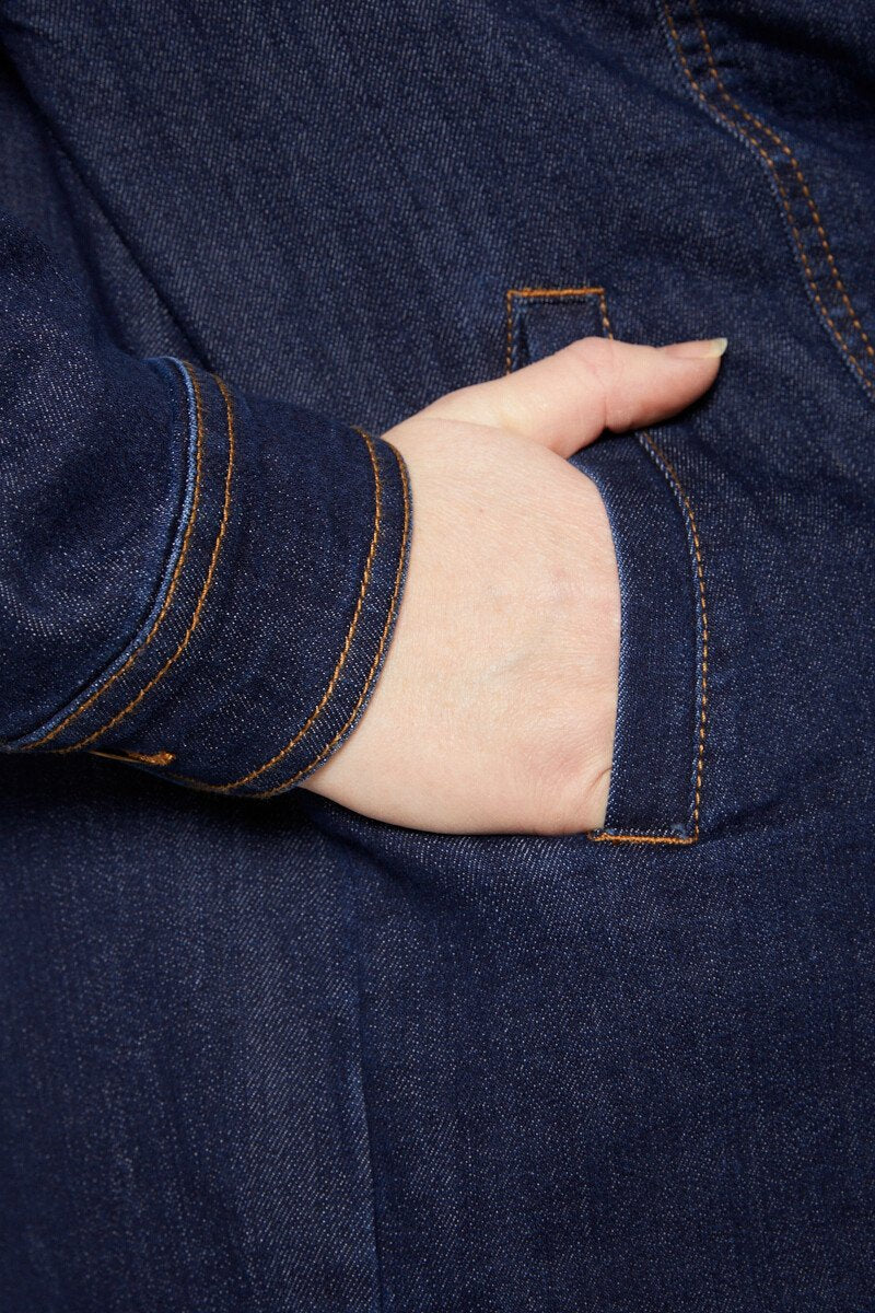 Button-down_spijkerjack_Indigo_DE3_slim