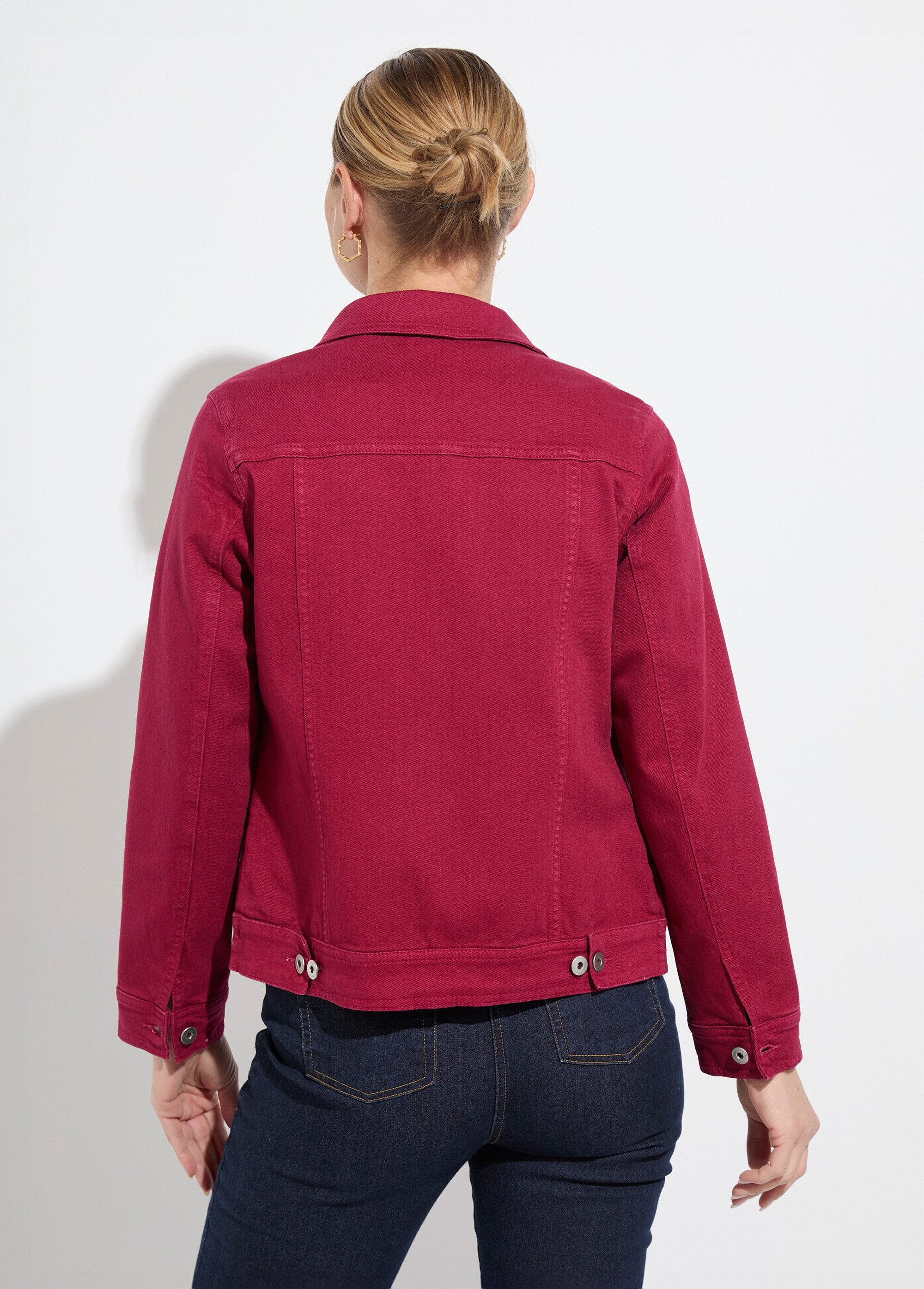 Button-down_spijkerjack_Grenat_DO1_slim